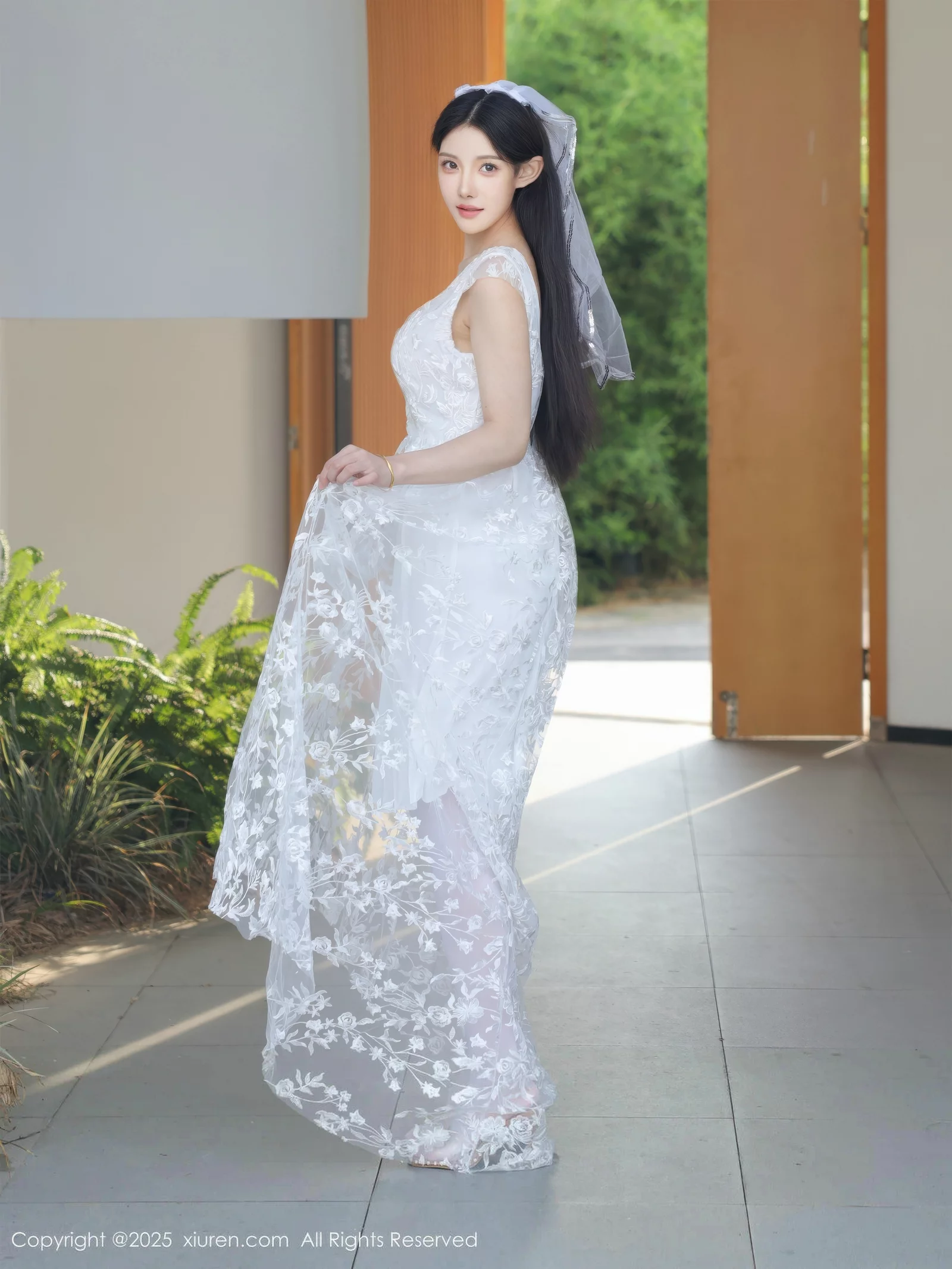 [XiuRen秀人网]第10661期梨霜儿写真 photo 1-0