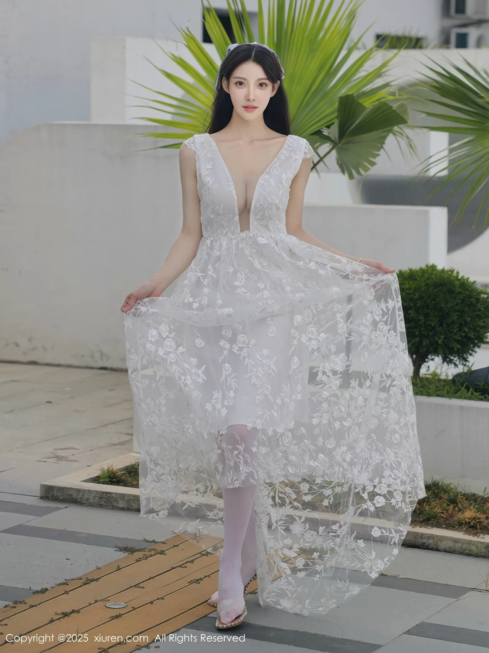 [XiuRen秀人网]第10661期梨霜儿写真 photo 1-17