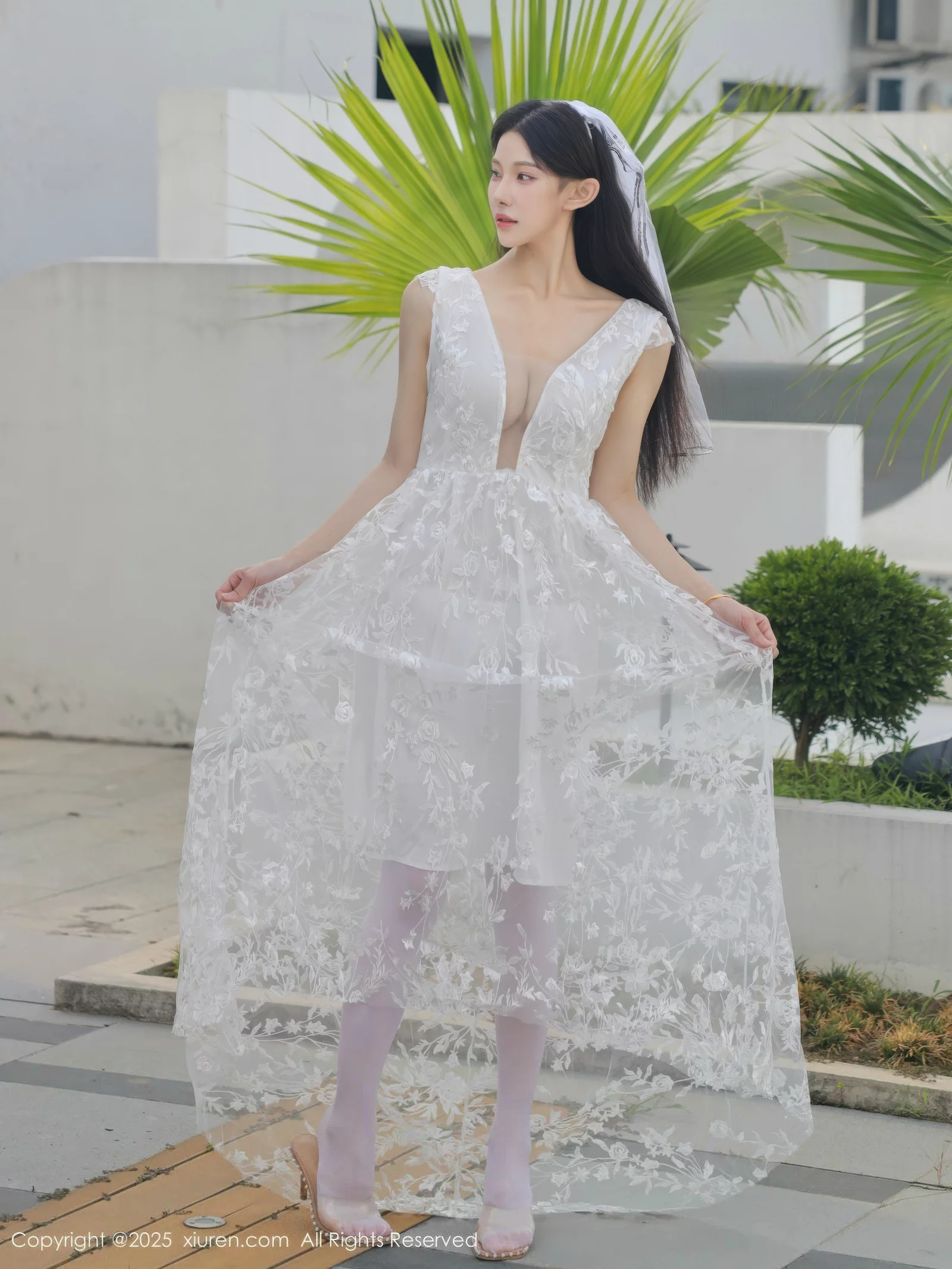 [XiuRen秀人网]第10661期梨霜儿写真 photo 1-12