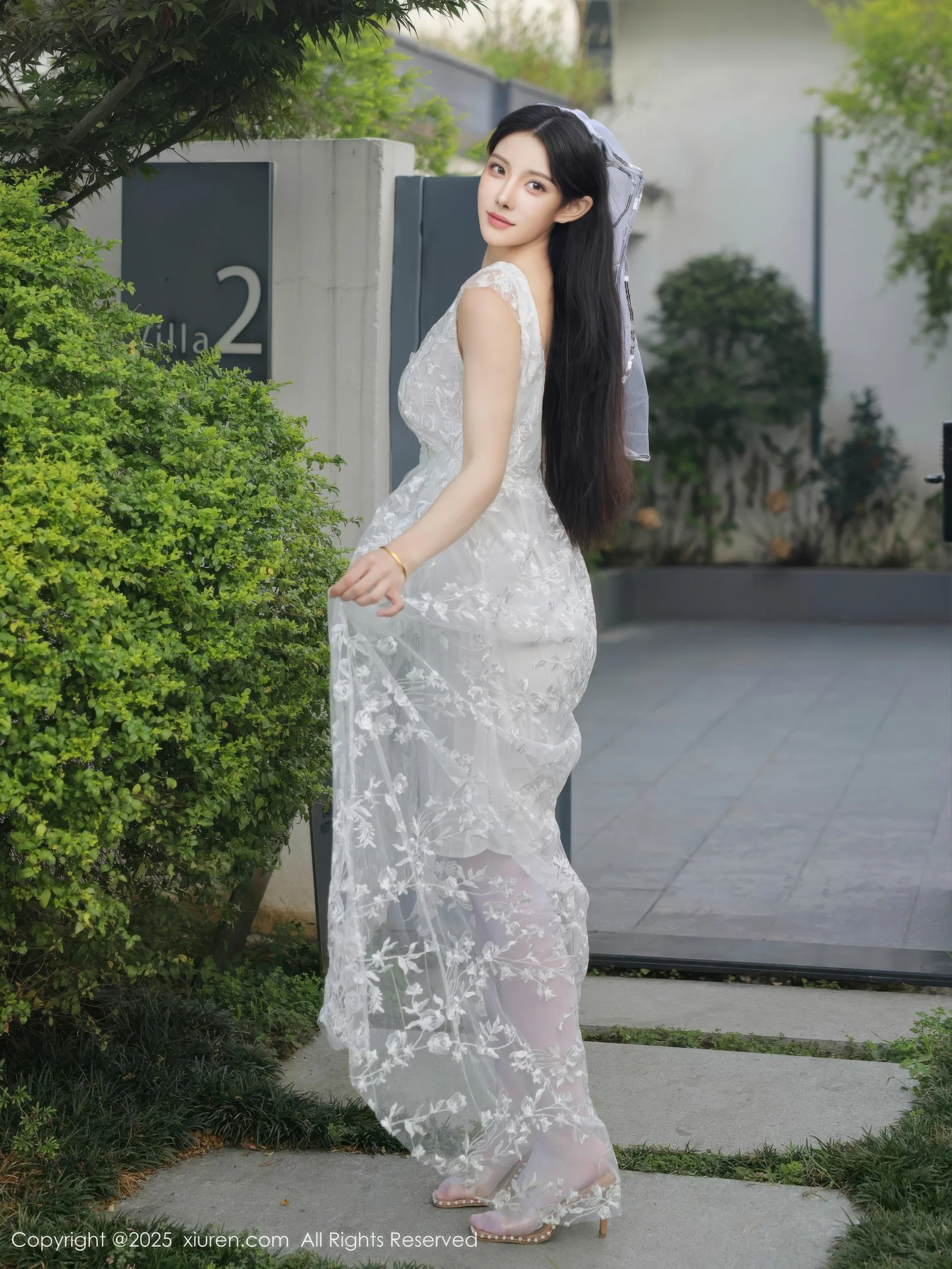 [XiuRen秀人网]第10661期梨霜儿写真 photo 2-17