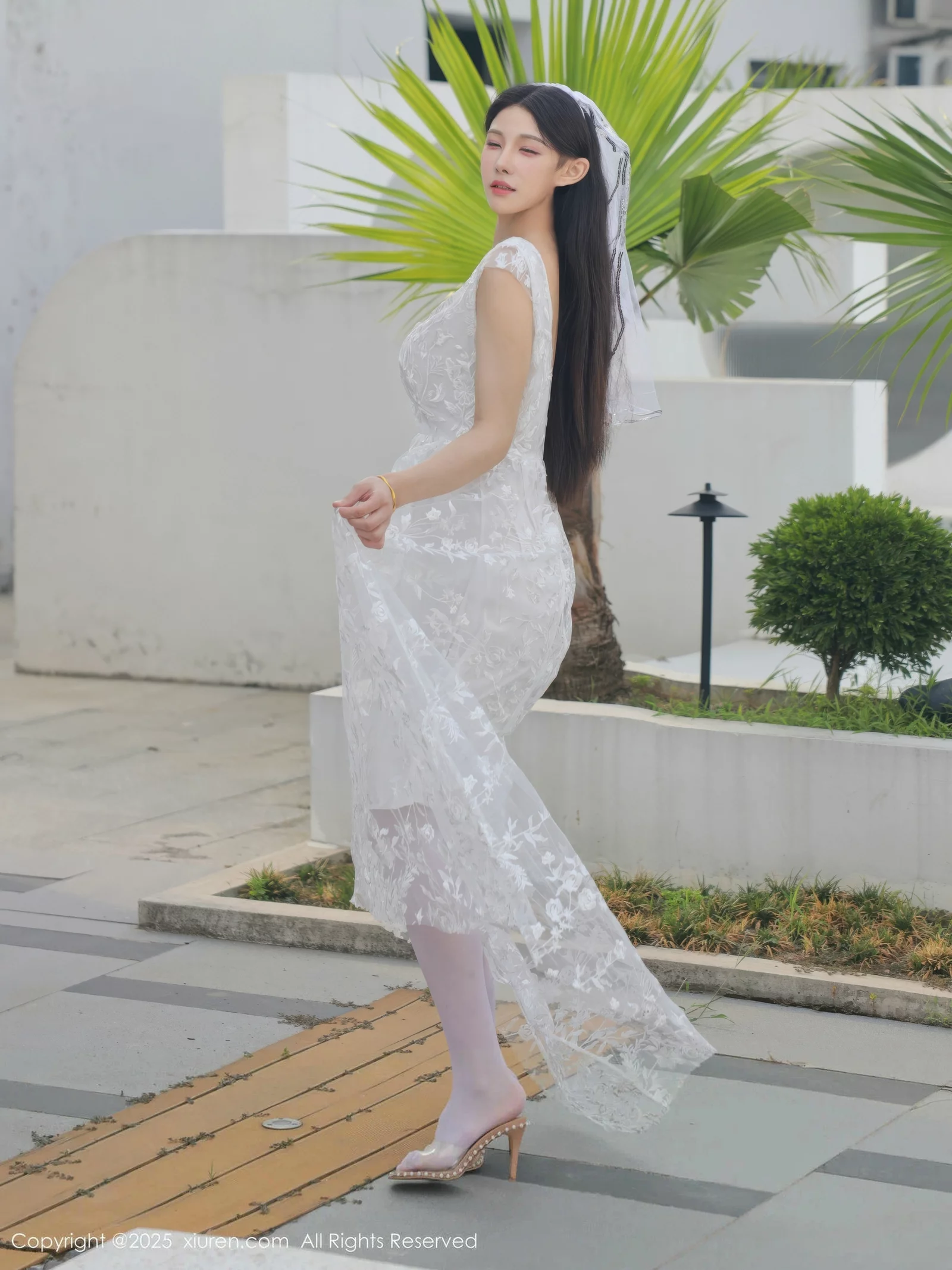 [XiuRen秀人网]第10661期梨霜儿写真 photo 1-14