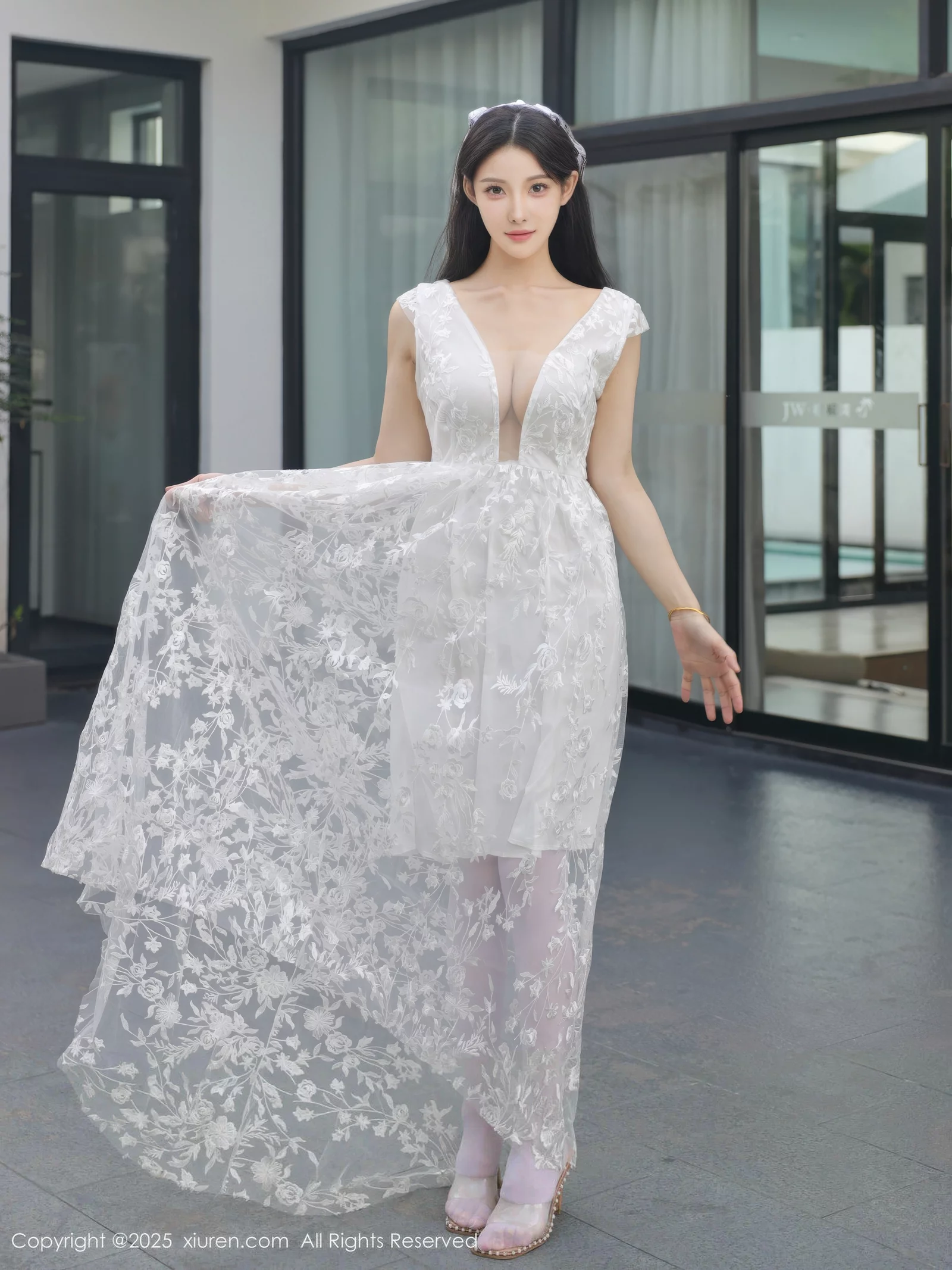 [XiuRen秀人网]第10661期梨霜儿写真 photo 3-7