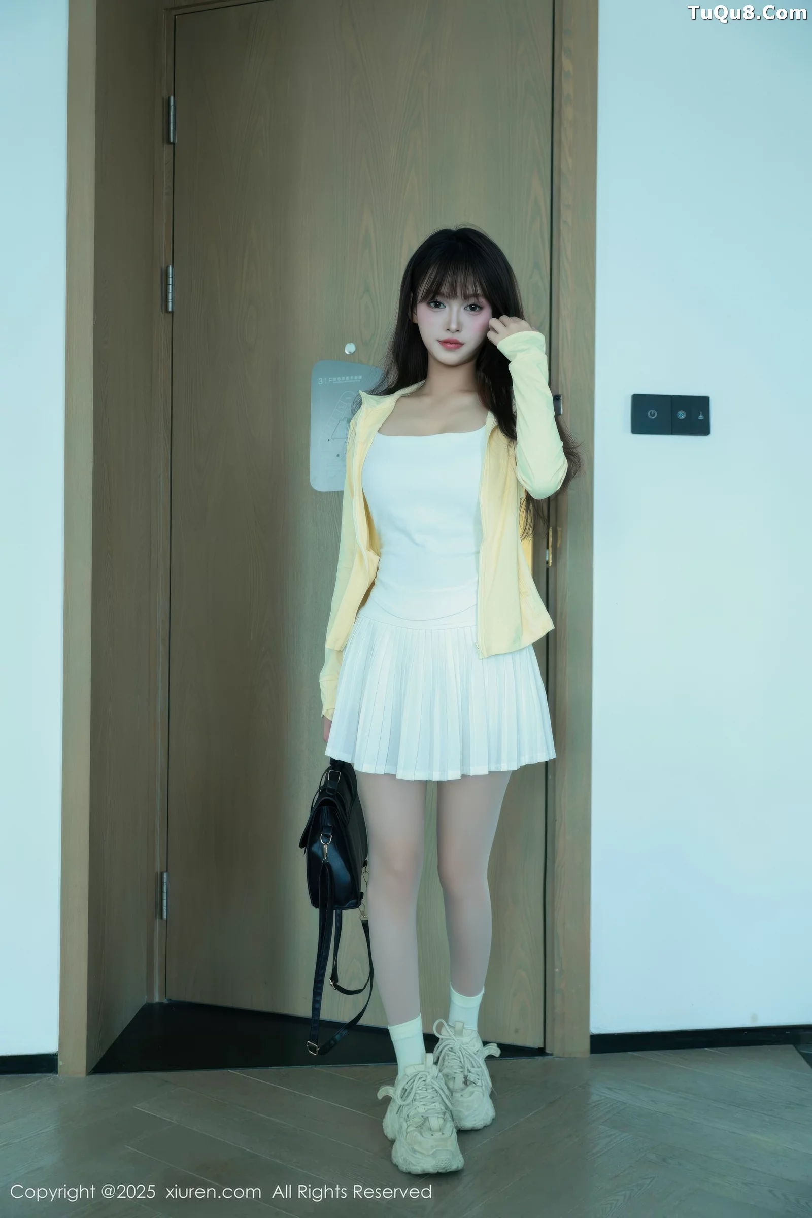 [XiuRen秀人网]第17002期糯咪写真 photo 1-9