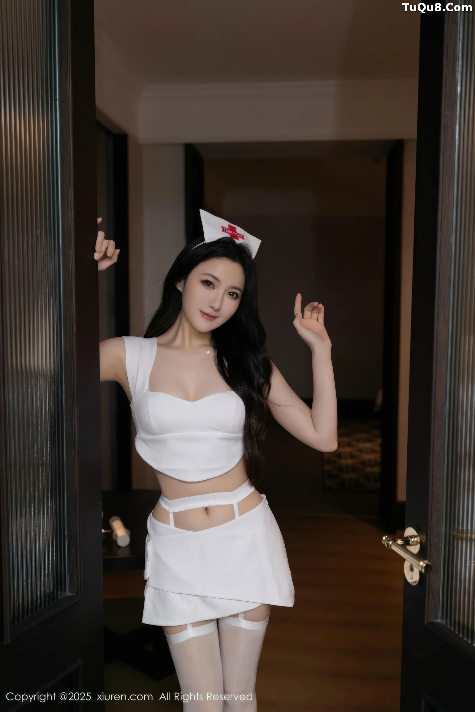 [XiuRen秀人网]第10711期鱼子酱写真 photo 1-9