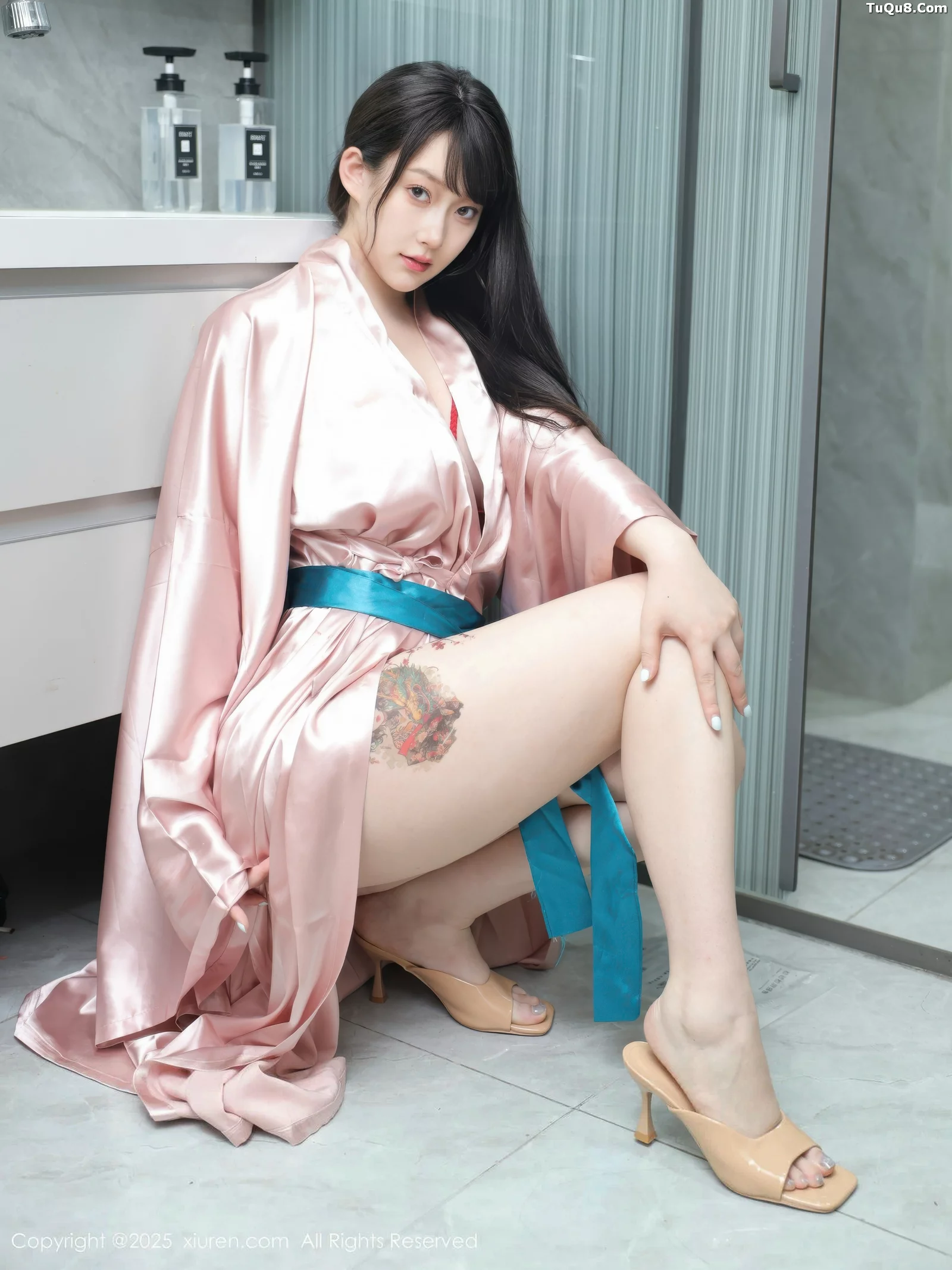 [XiuRen秀人网]第10724期李沁恩写真 photo 1-4