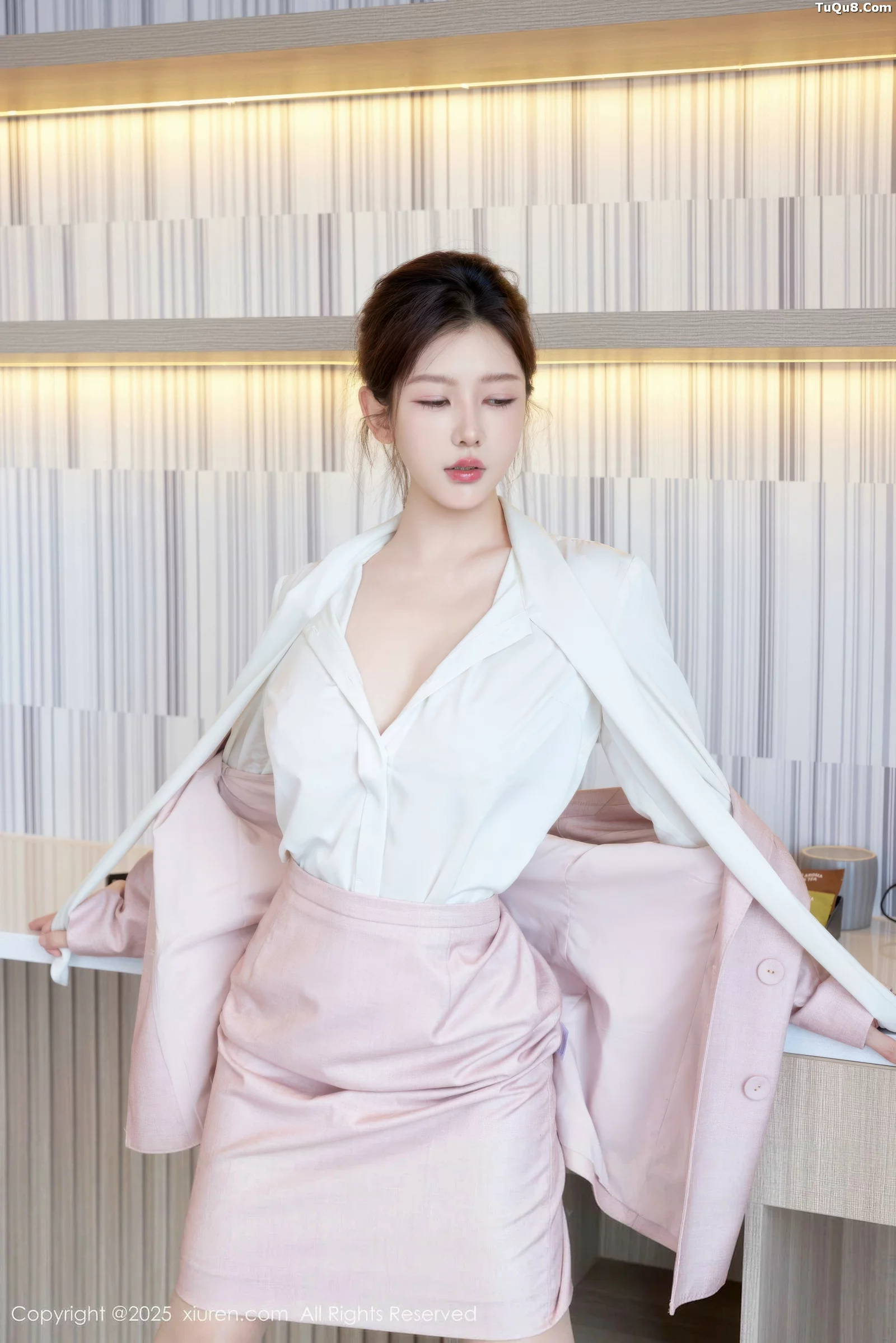 [XiuRen秀人网]第10728期尹甜甜写真 photo 1-9