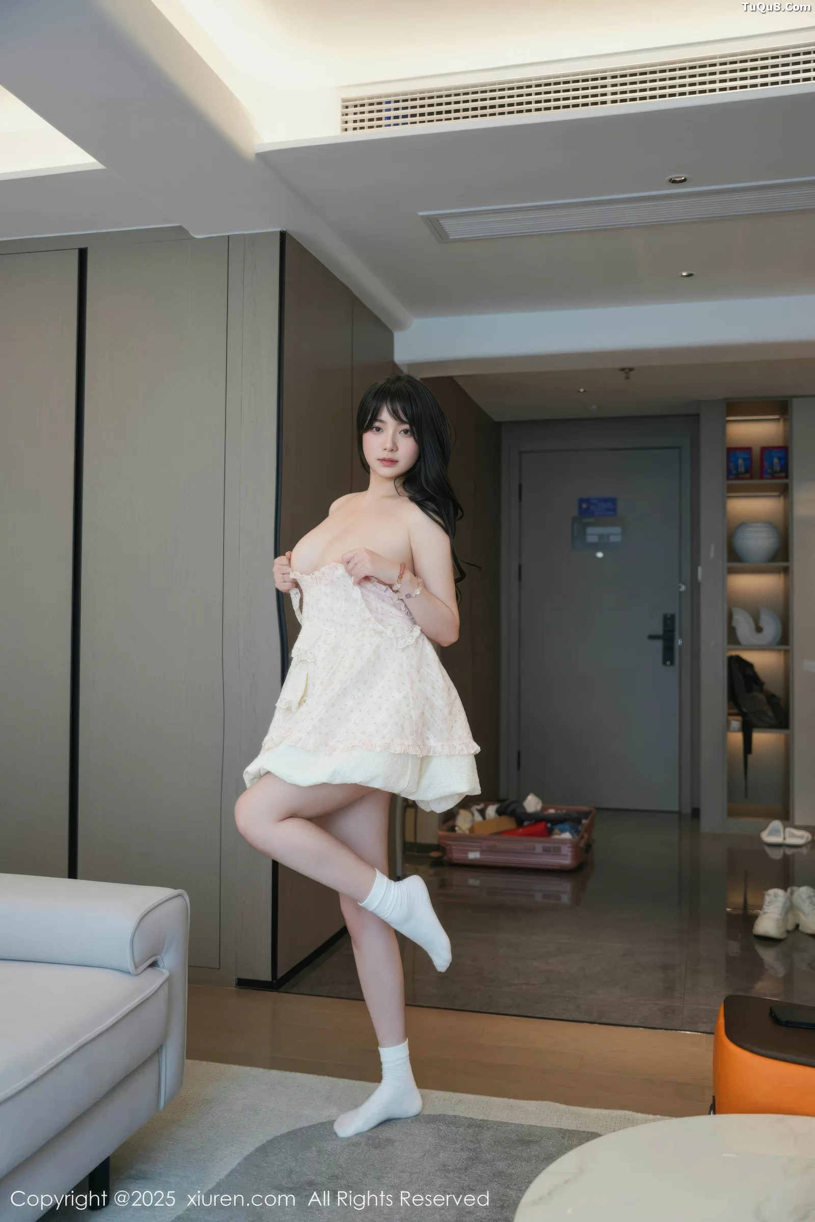 [XiuRen秀人网]第10734期软情写真 photo 3-13