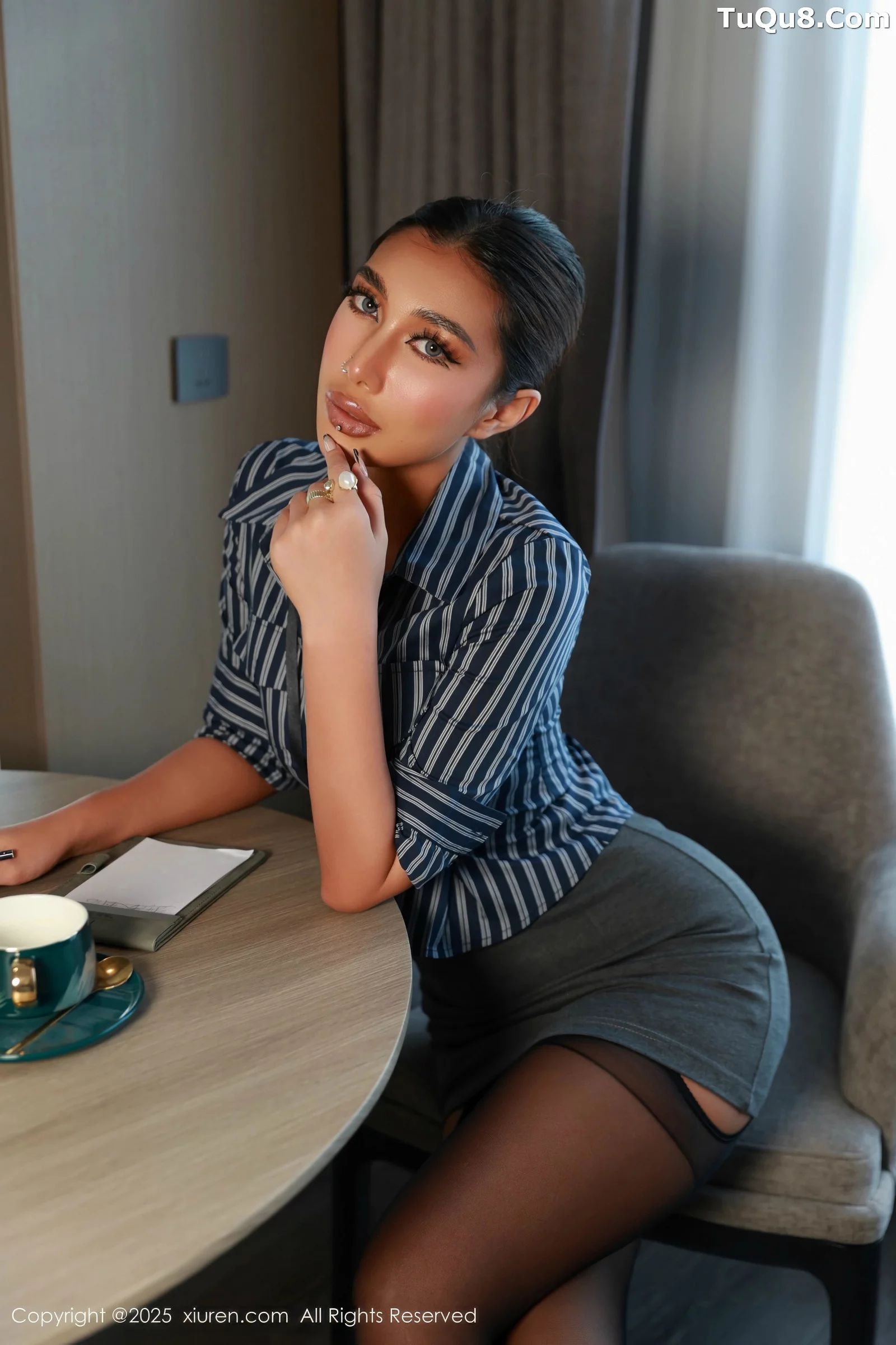 [XiuRen秀人网]第10670期FE写真 photo 1-6