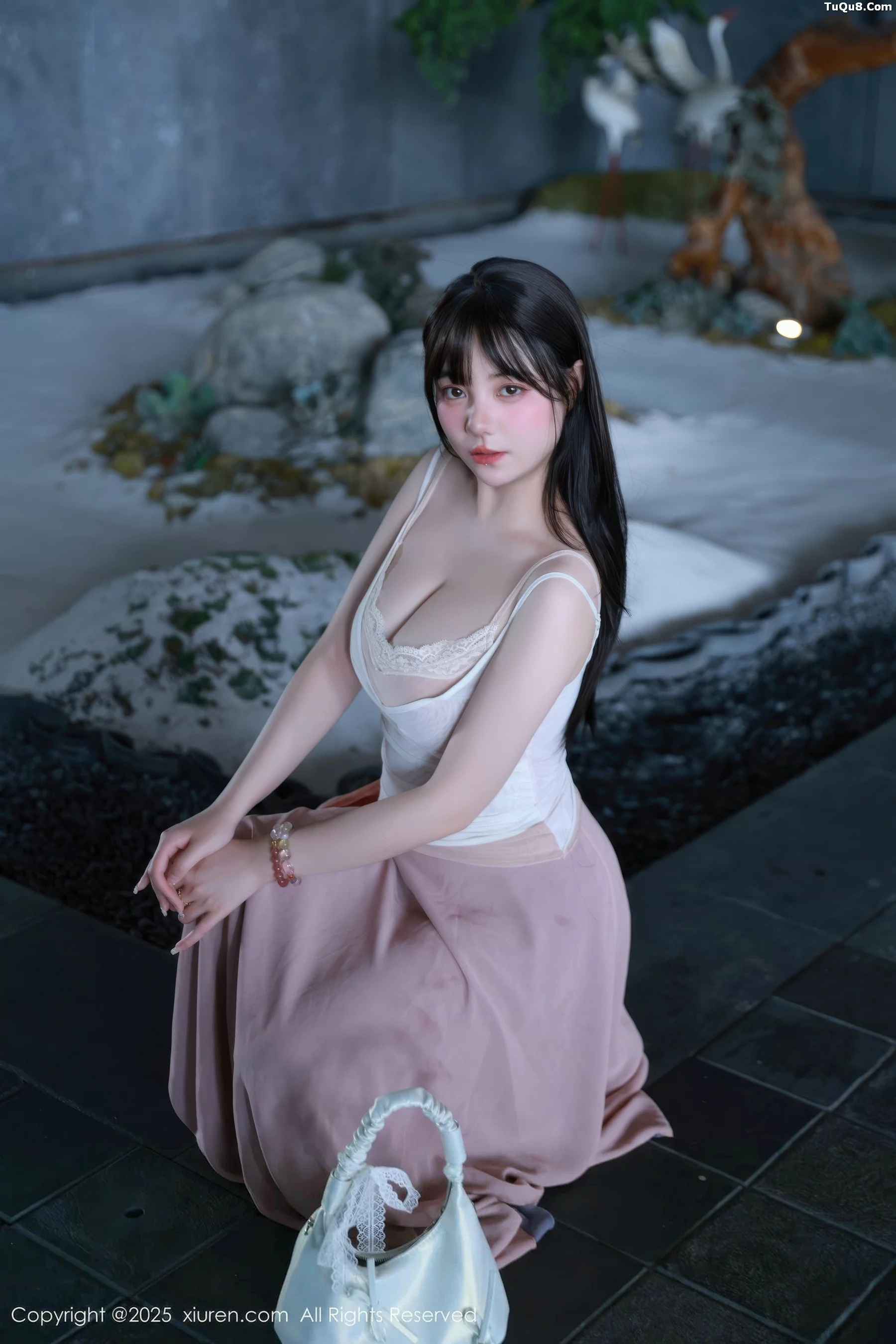 [XiuRen秀人网]第10746期软情写真 photo 1-8