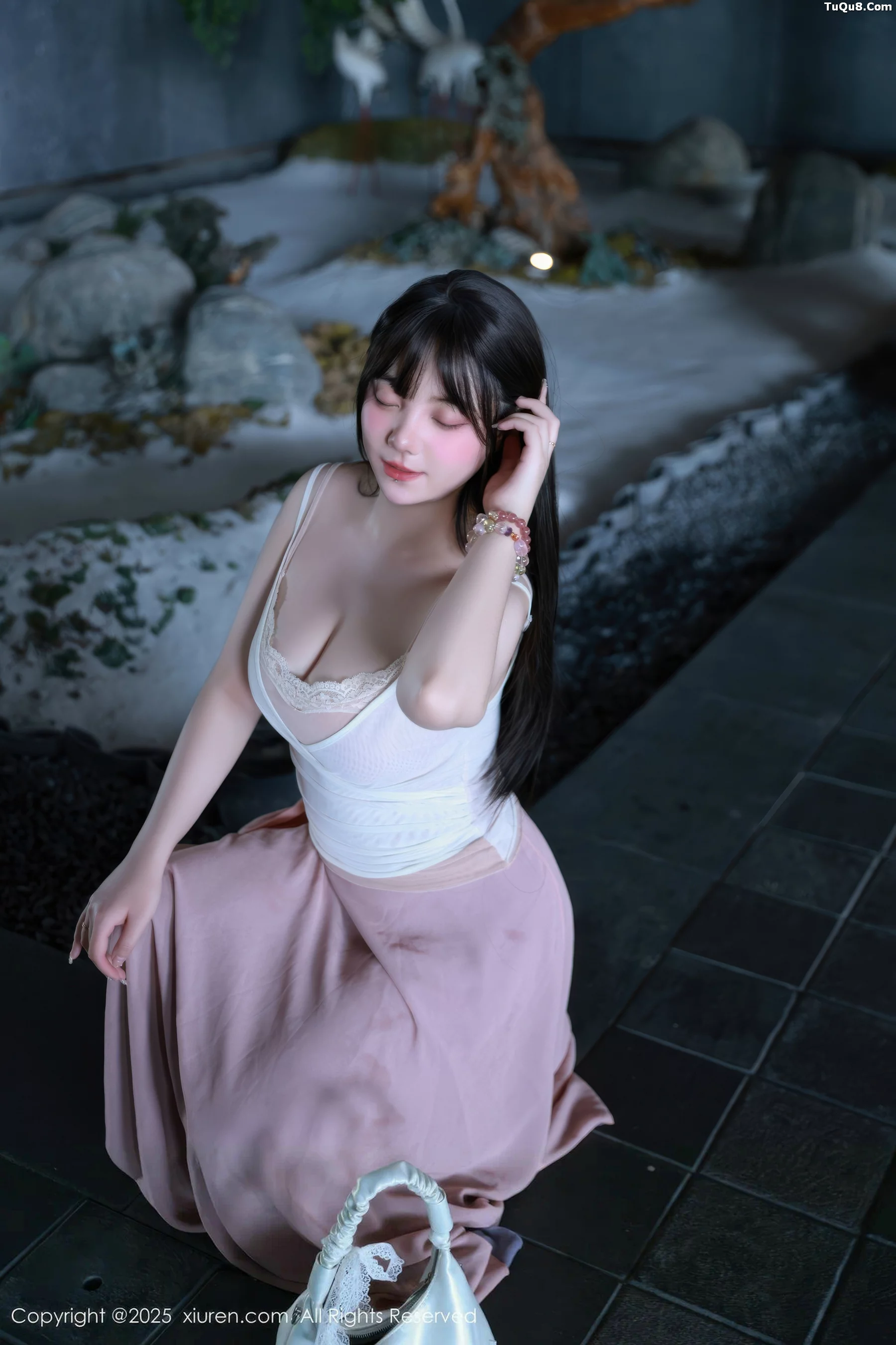 [XiuRen秀人网]第10746期软情写真 photo 1-9