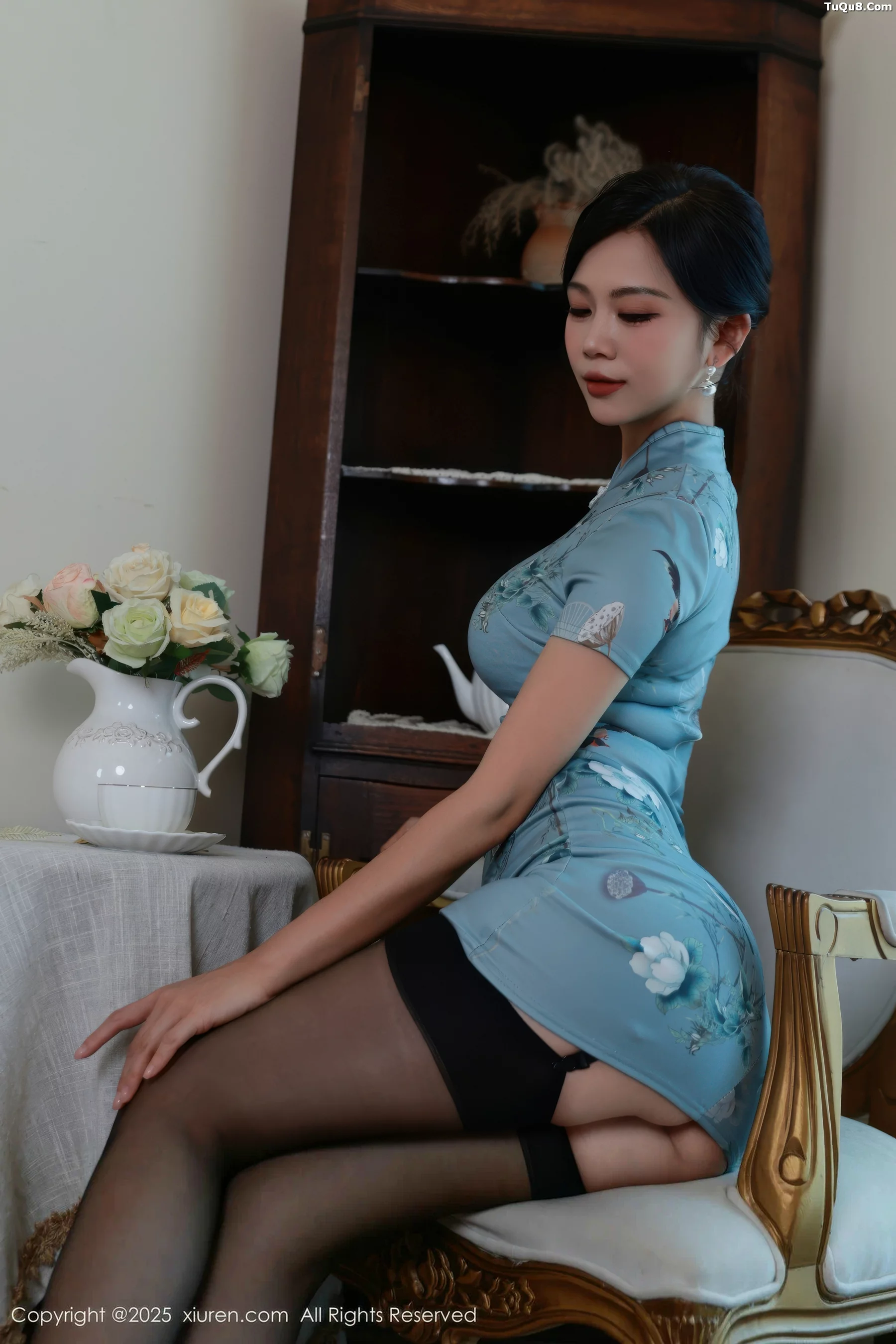 [XiuRen秀人网]第10753期玫瑰我爱你写真 photo 2-3