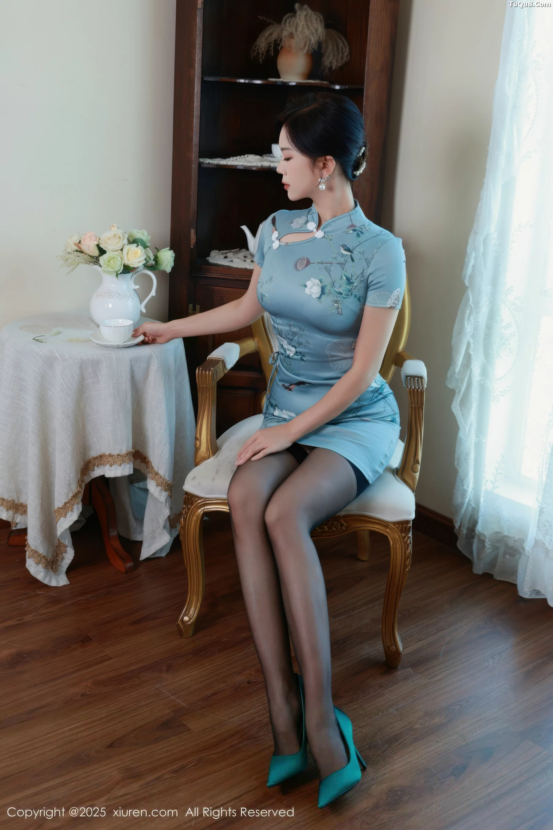 [XiuRen秀人网]第10753期玫瑰我爱你写真 photo 1-6