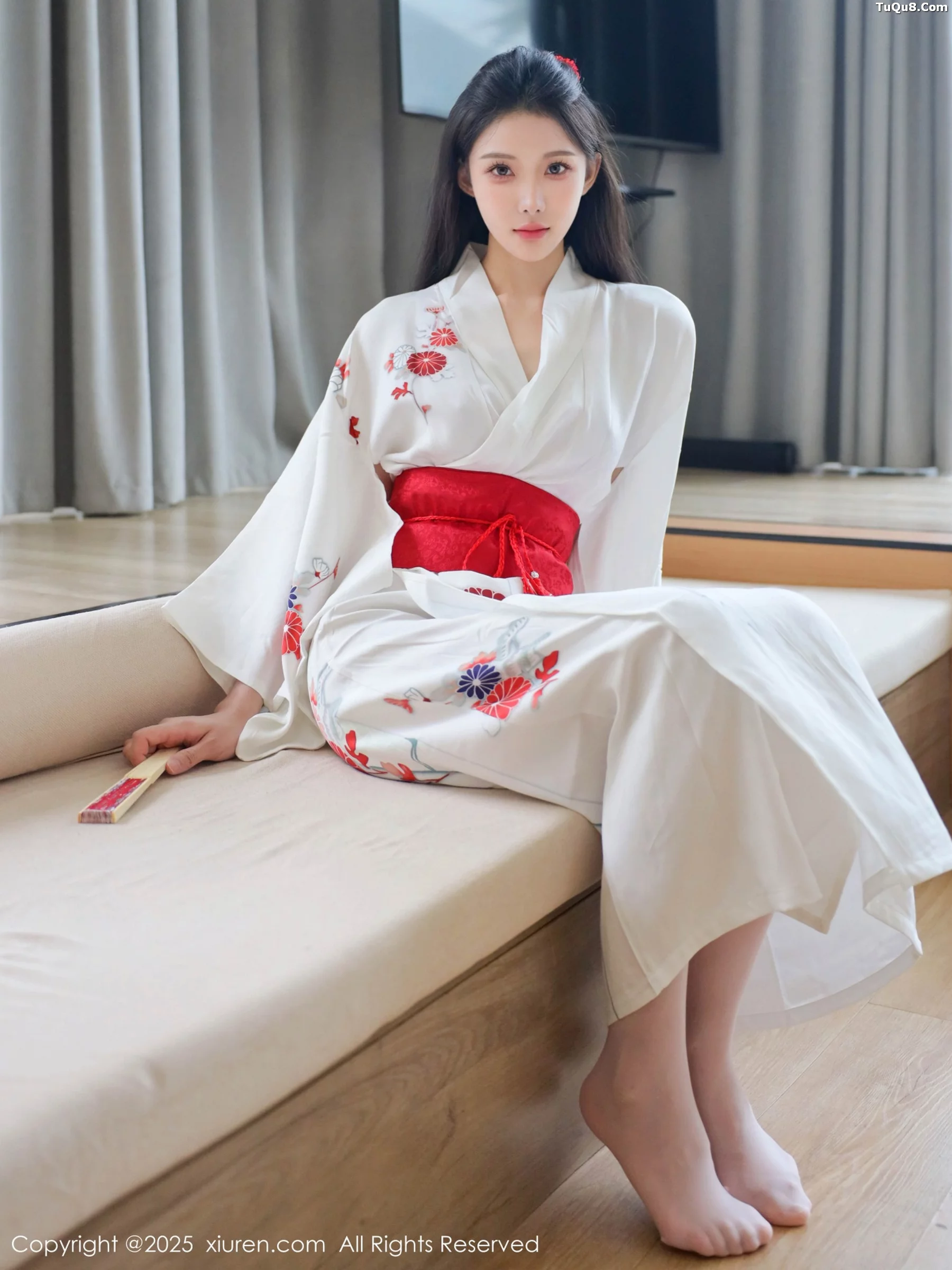 [XiuRen秀人网]第10767期梨霜儿写真 photo 1-4