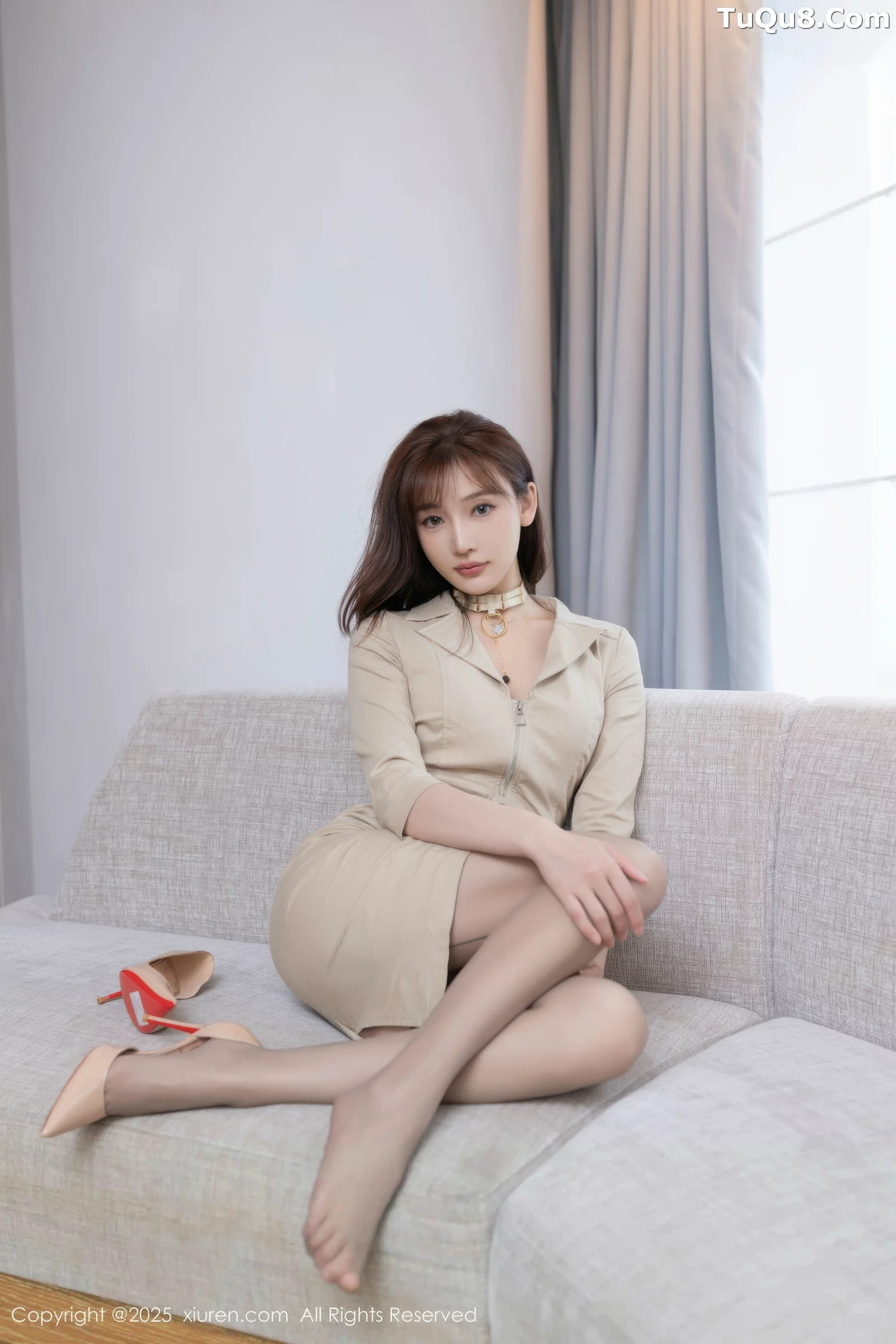 [XiuRen秀人网]第10677期陆萱萱写真 photo 1-5