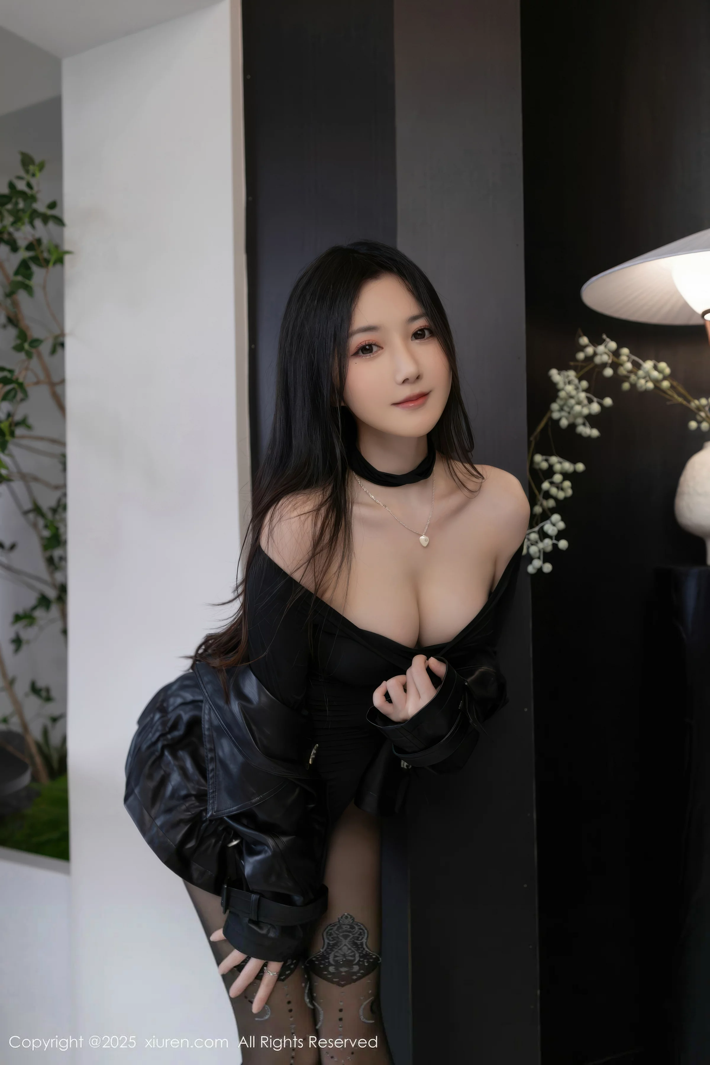 [XiuRen秀人网]第10684期鱼子酱写真 photo 1-8