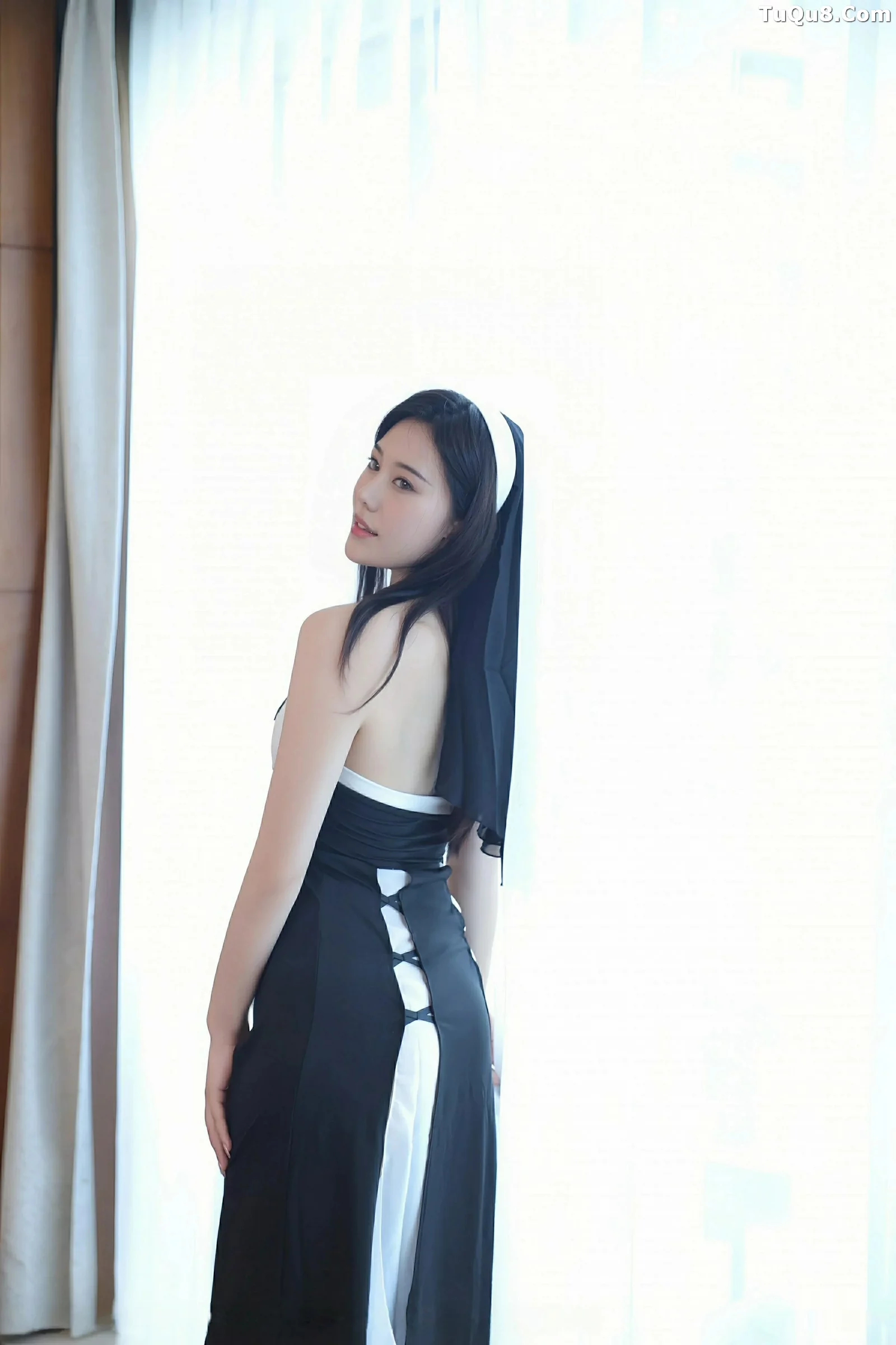 [XiuRen秀人网]第10690期白薇薇写真 photo 1-4