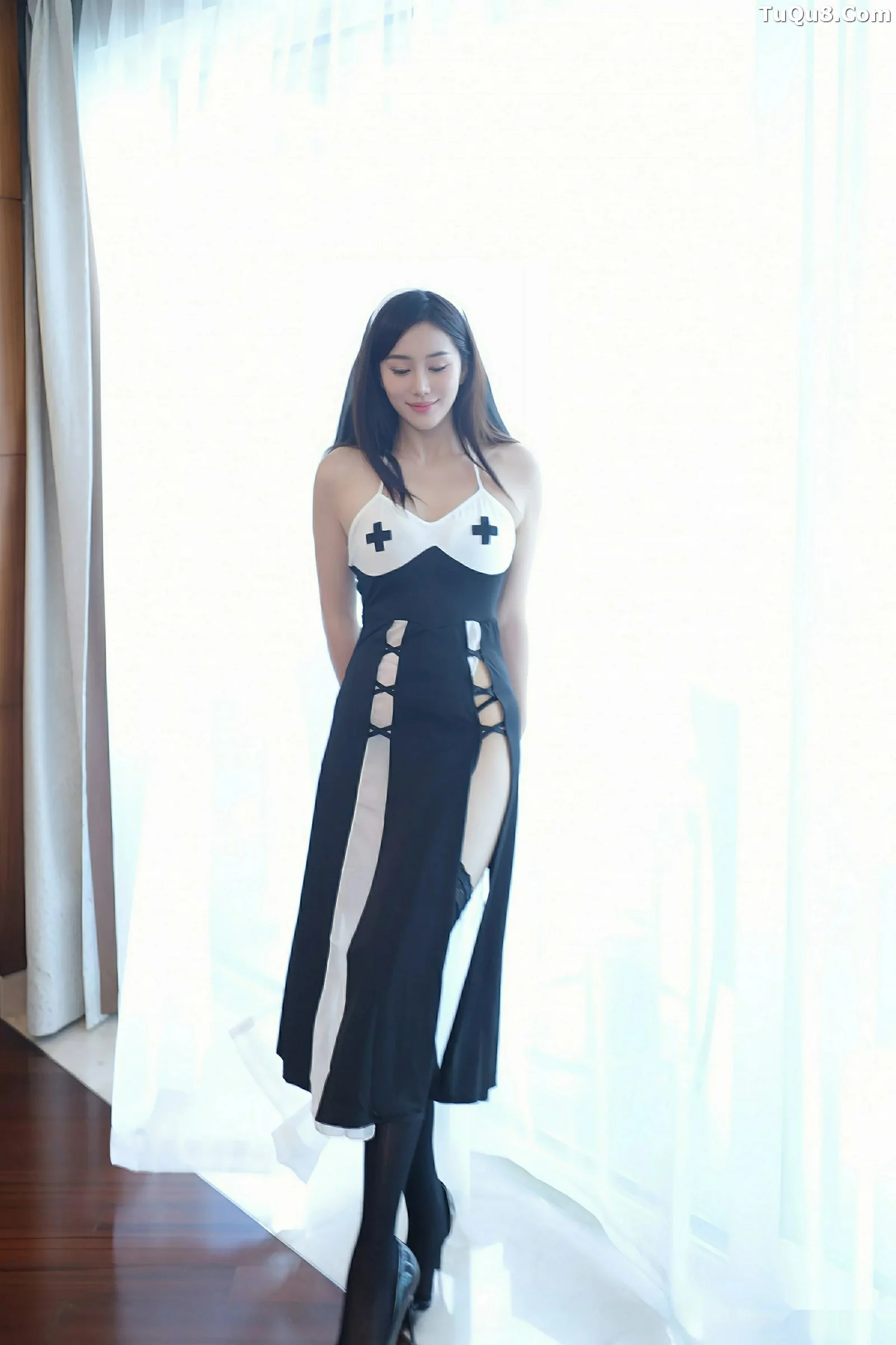 [XiuRen秀人网]第10690期白薇薇写真 photo 1-7