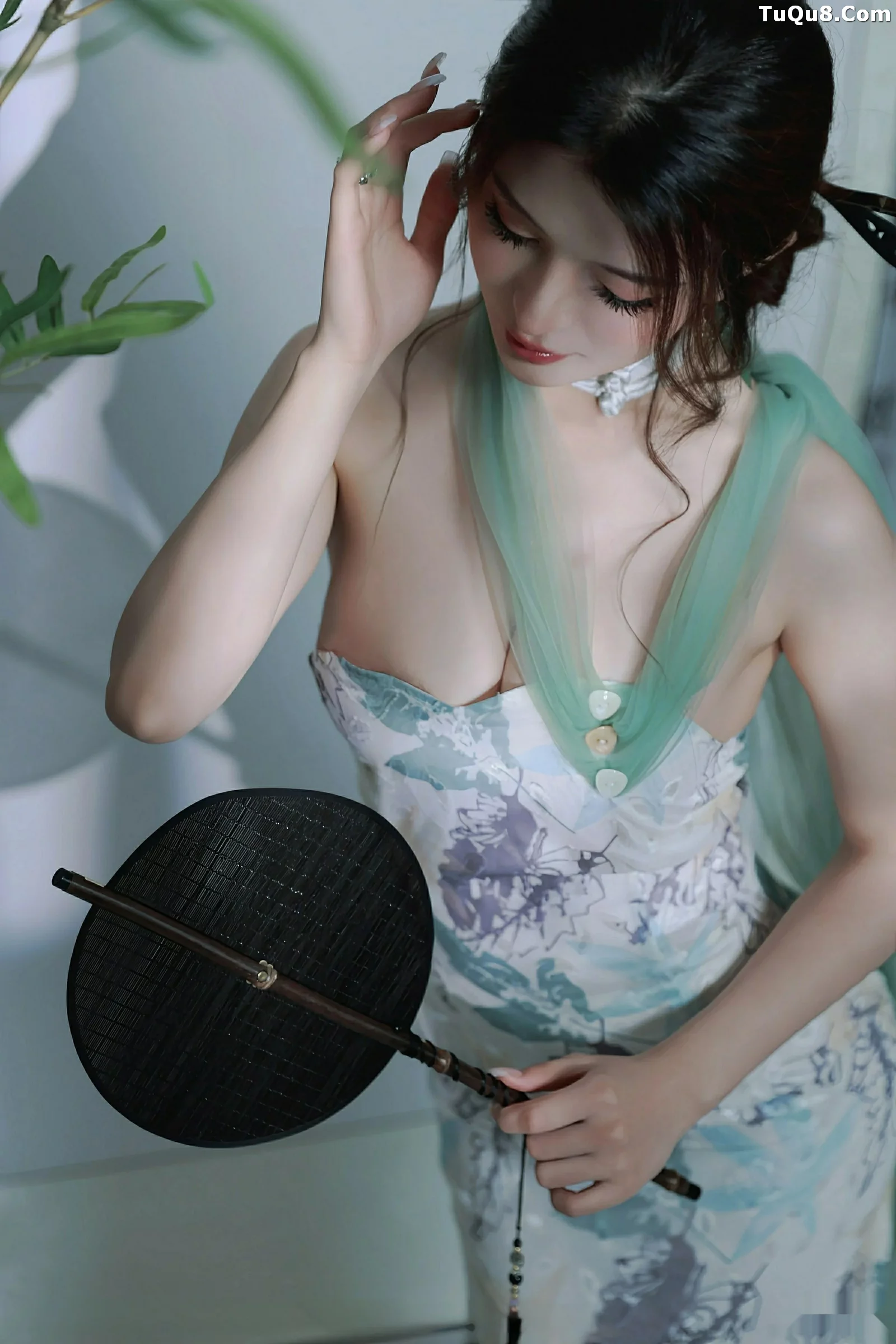 [XiuRen秀人网]第10694期阿依莎写真 photo 1-4