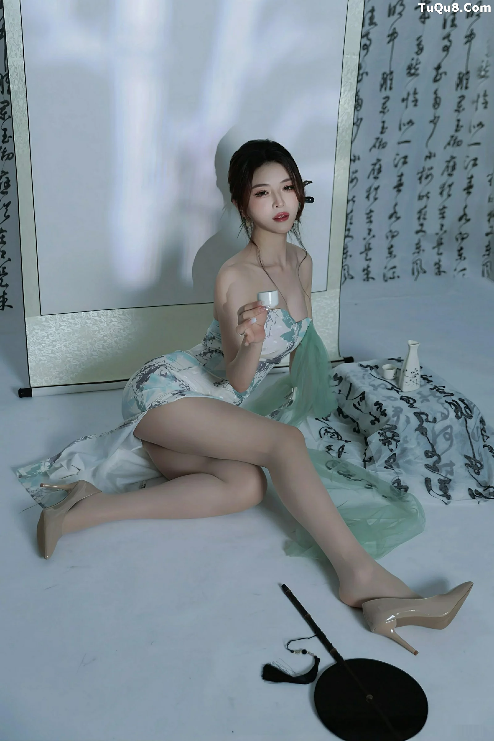 [XiuRen秀人网]第10694期阿依莎写真 photo 1-9