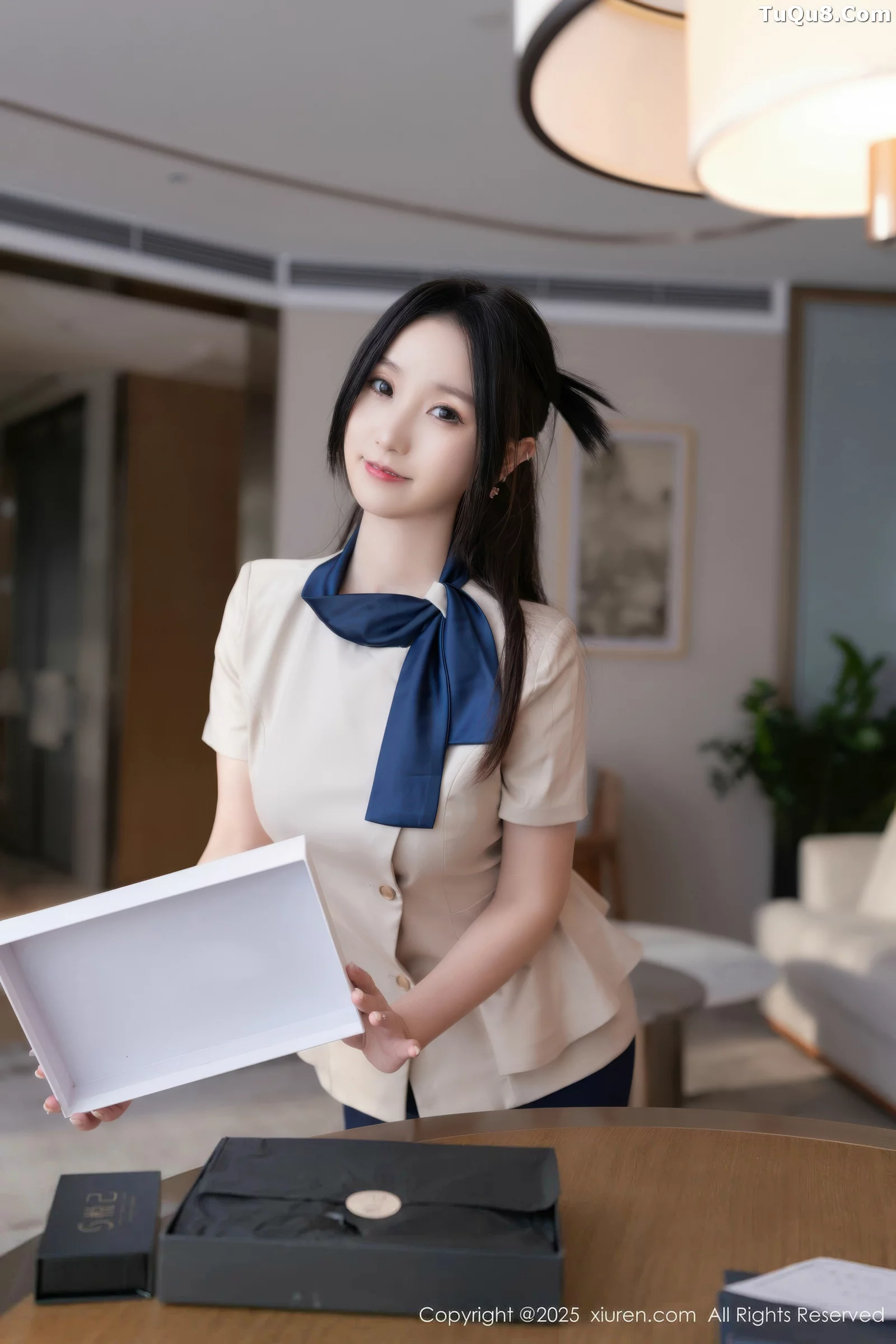 [XiuRen秀人网]第10697期杏子写真 photo 1-11