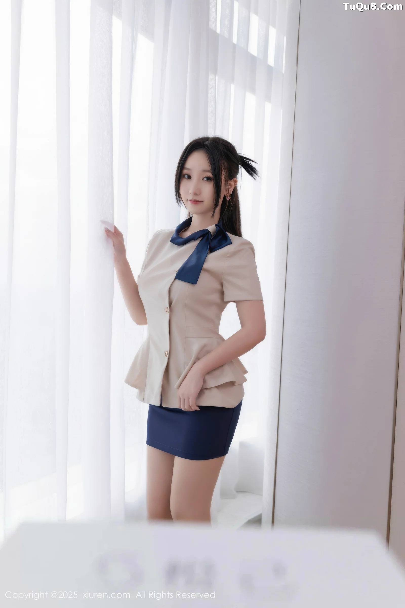 [XiuRen秀人网]第10697期杏子写真 photo 1-8