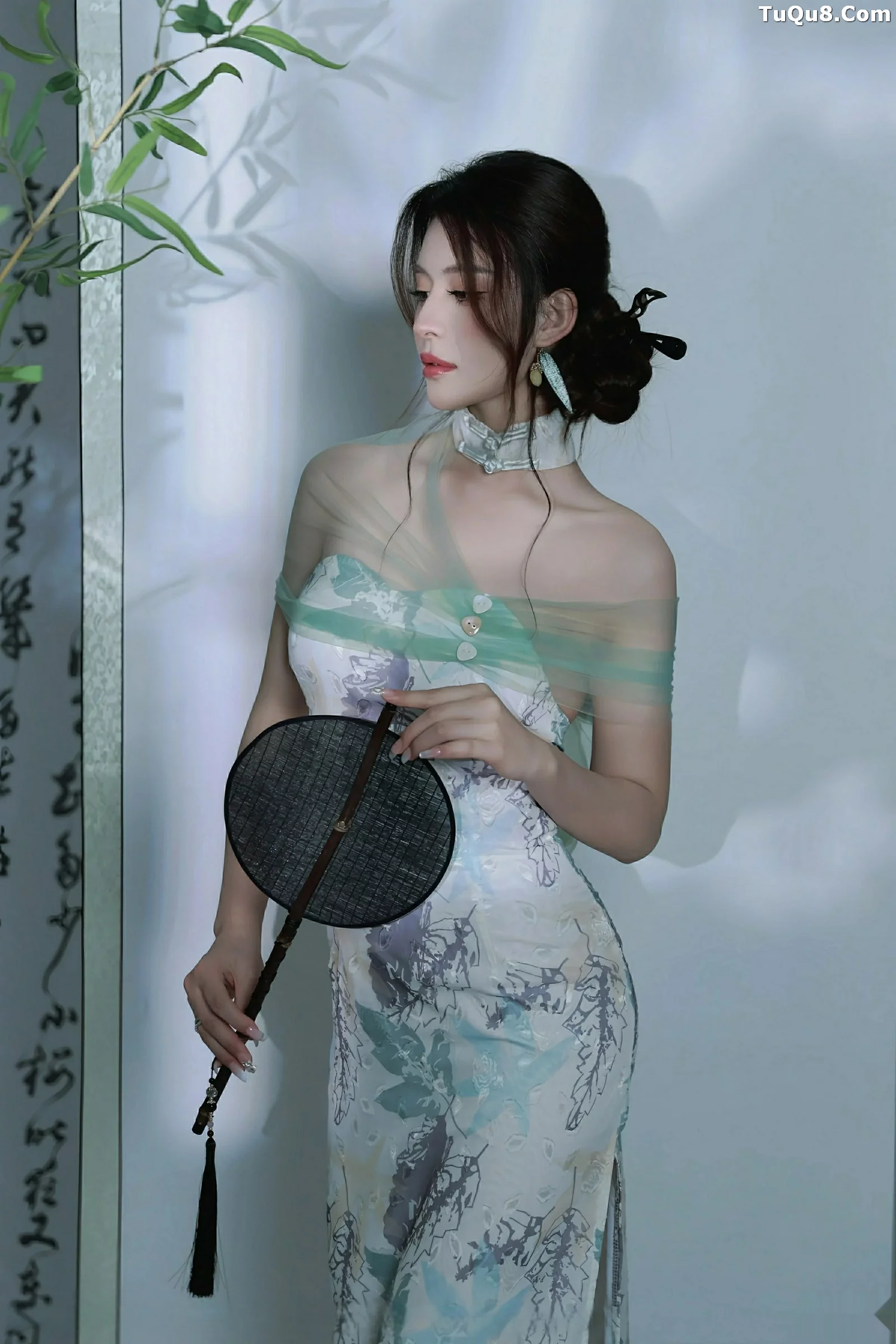 [XiuRen秀人网]第10694期阿依莎写真 photo 1-2