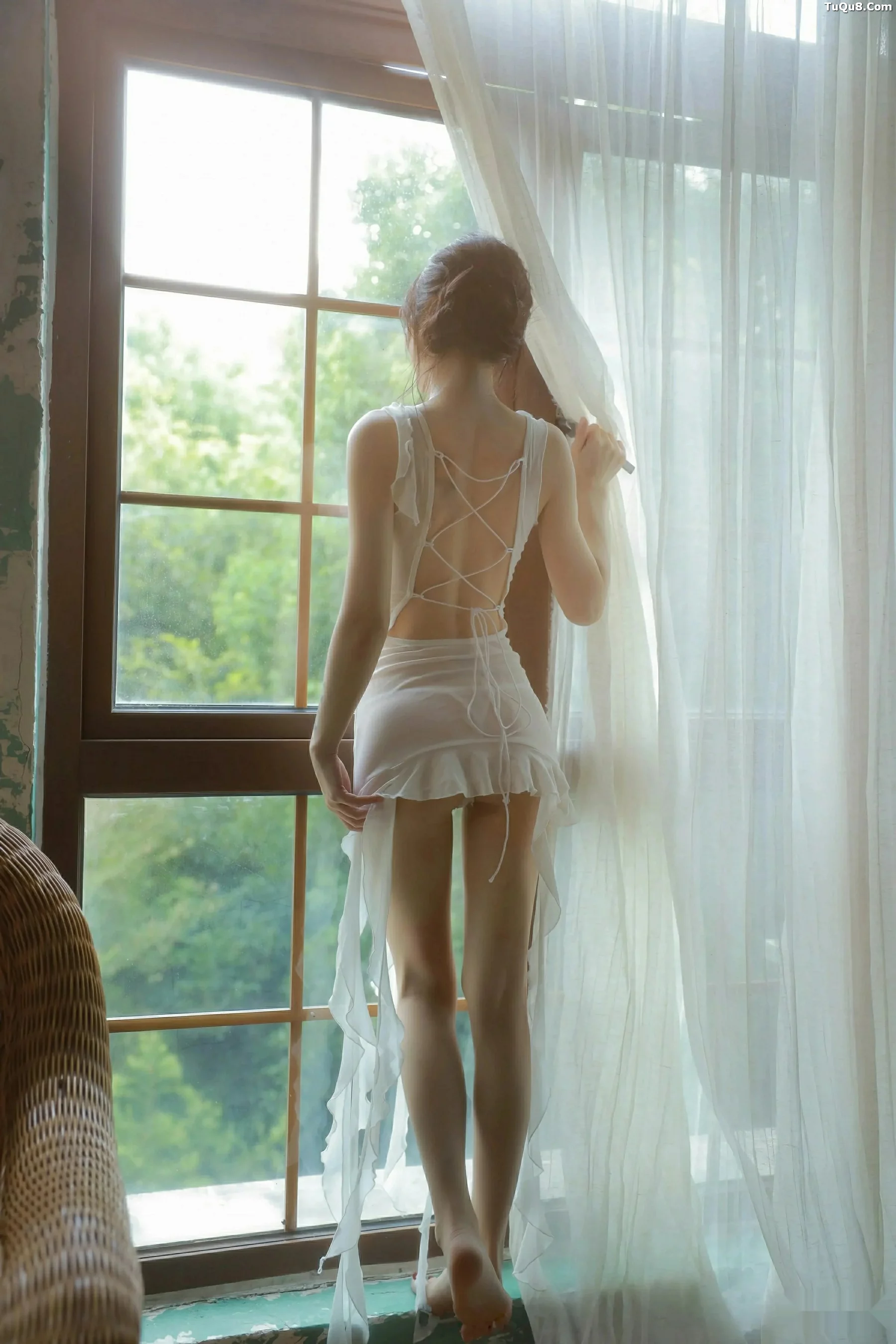 [XiuRen秀人网]第10799期佘贝拉写真 photo 4-9