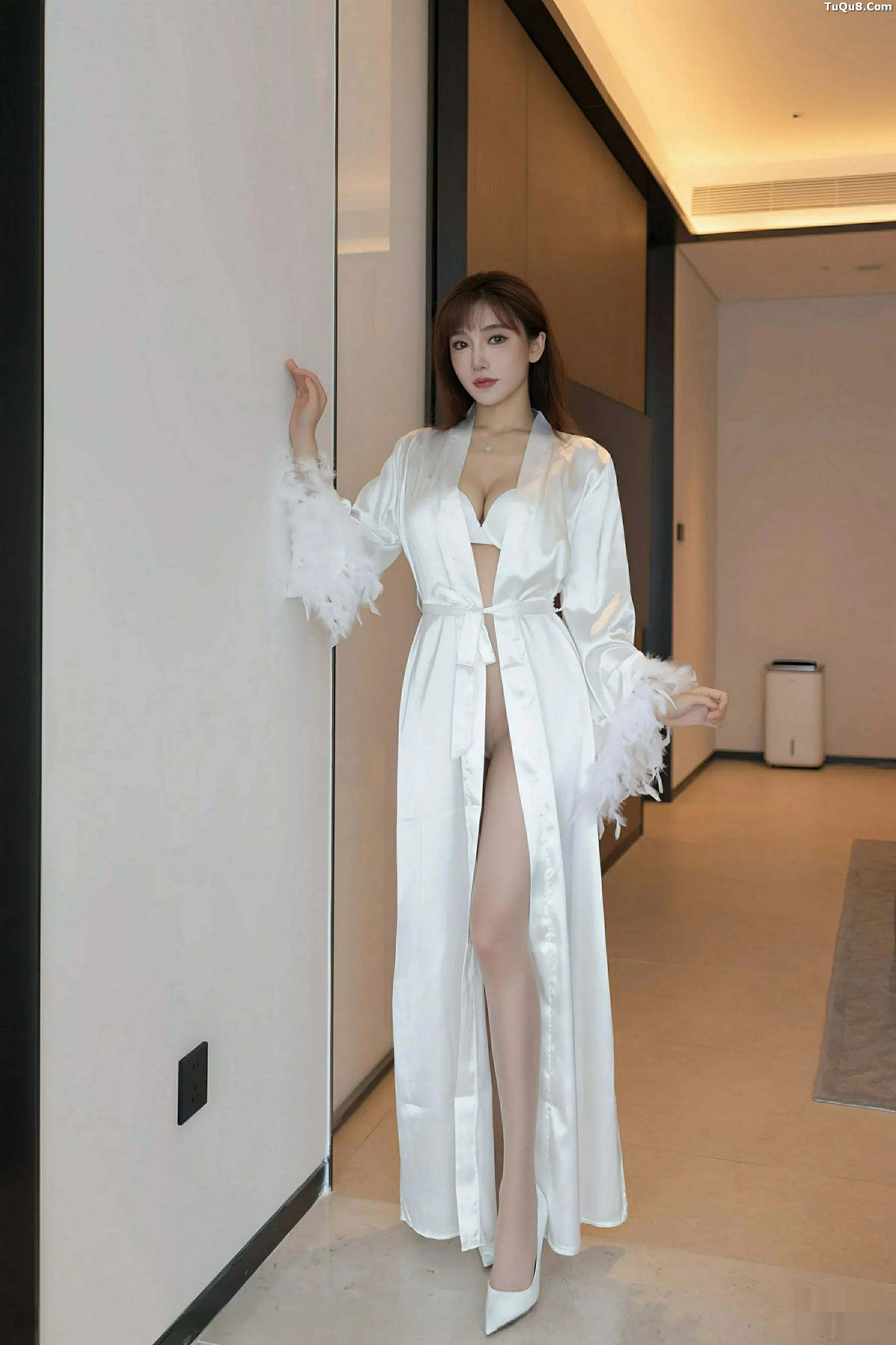 [XiuRen秀人网]第10809期陆萱萱写真 photo 1-1