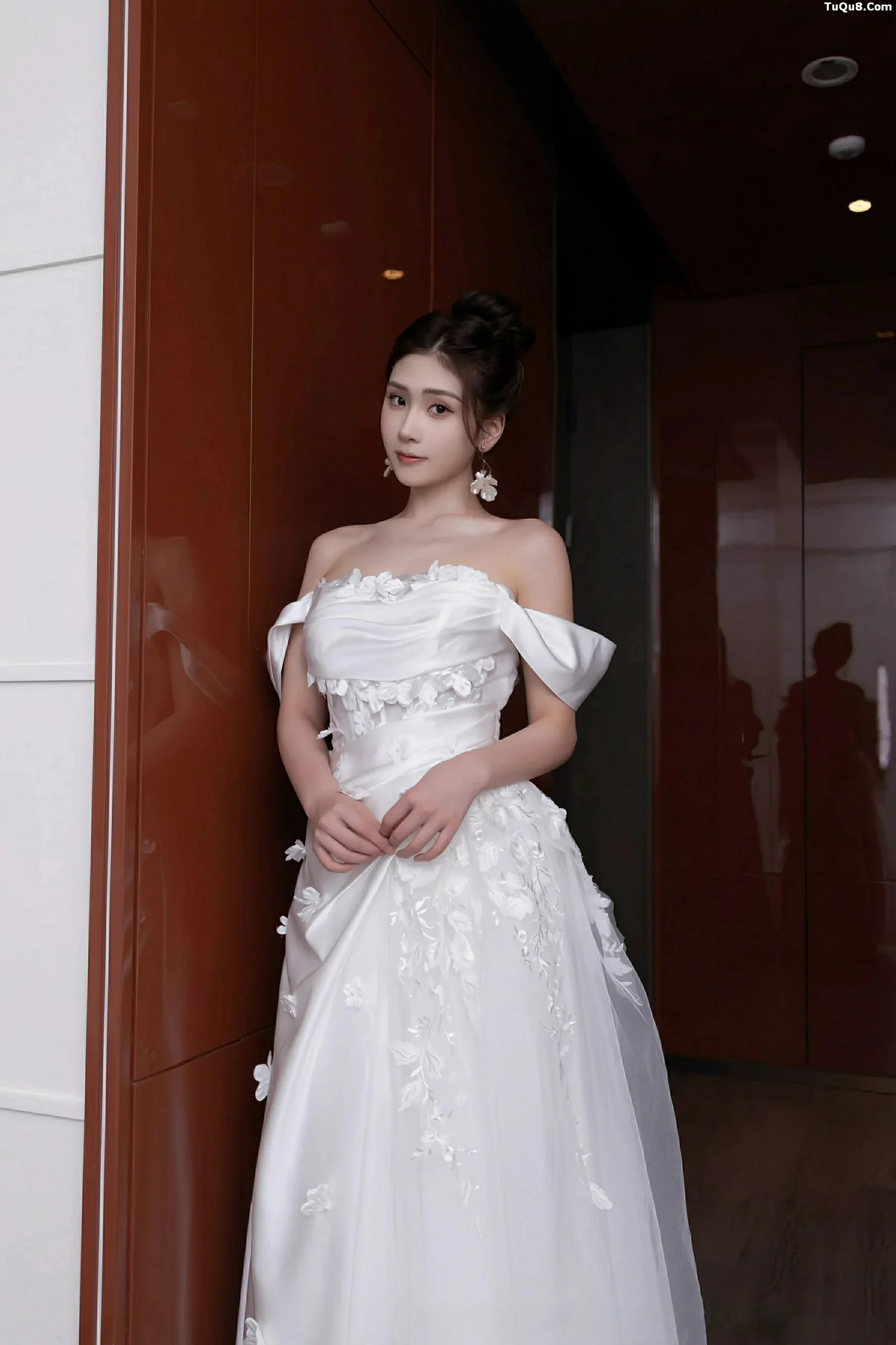 [XiuRen秀人网]第10814期刘婷婷写真 photo 1-3