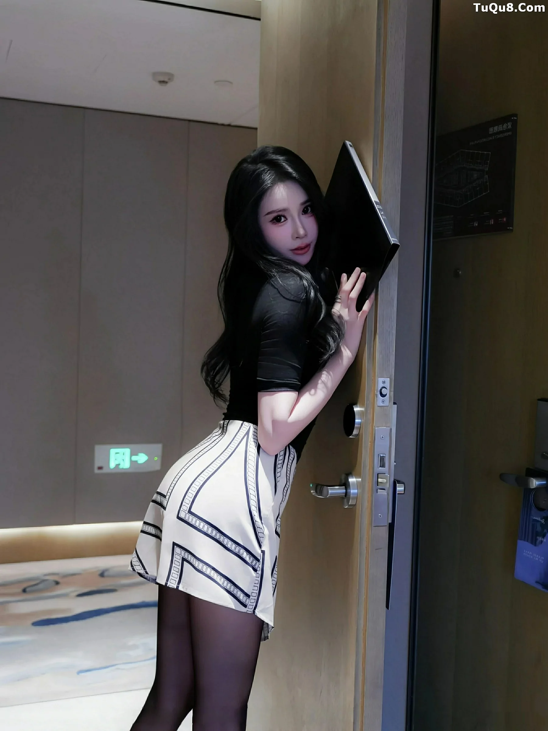 [XiuRen秀人网]第10817期椰汁糯米姬写真 photo 1-3