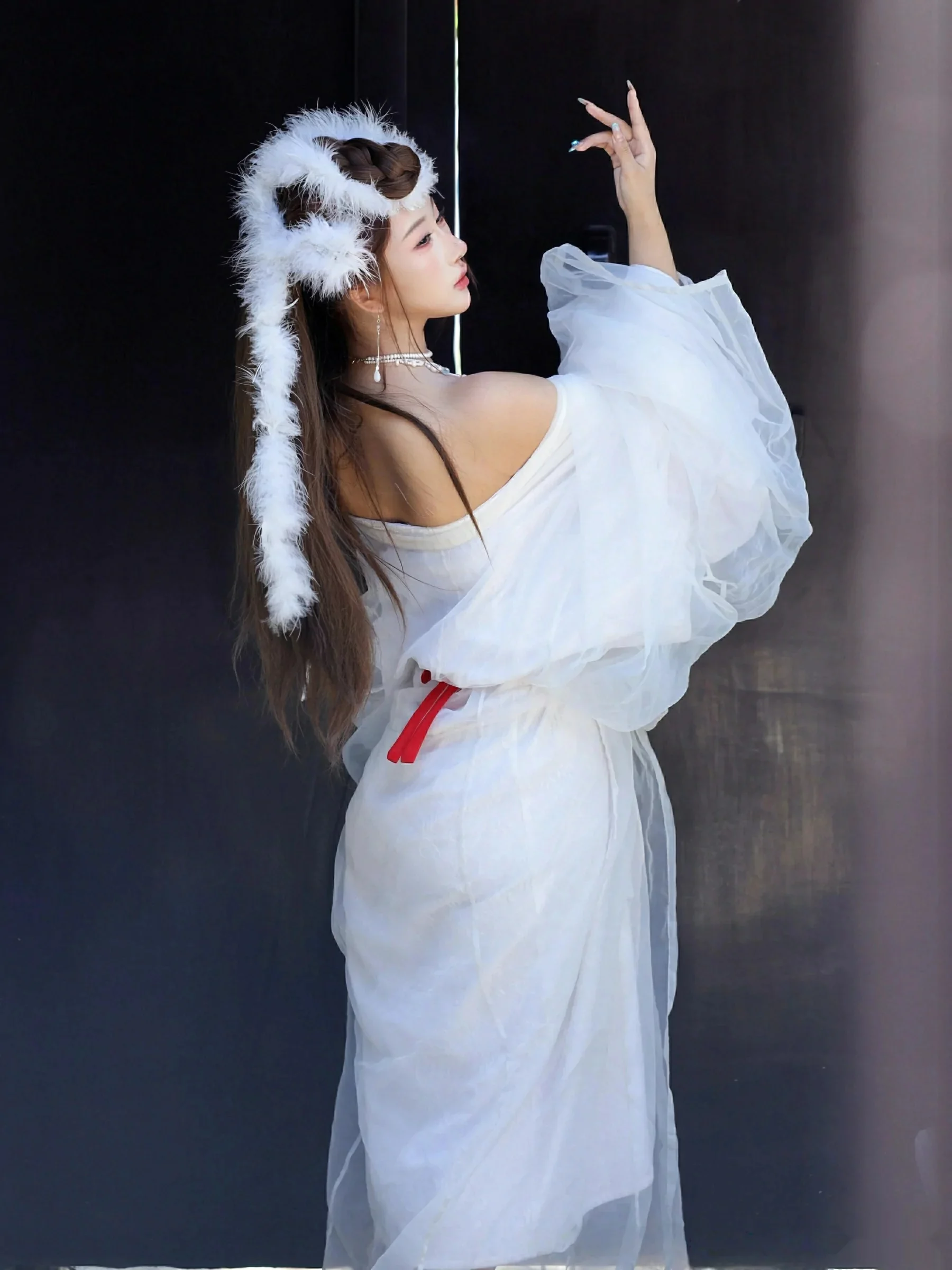 [XiuRen秀人网]第10843期金允希写真 photo 1-8