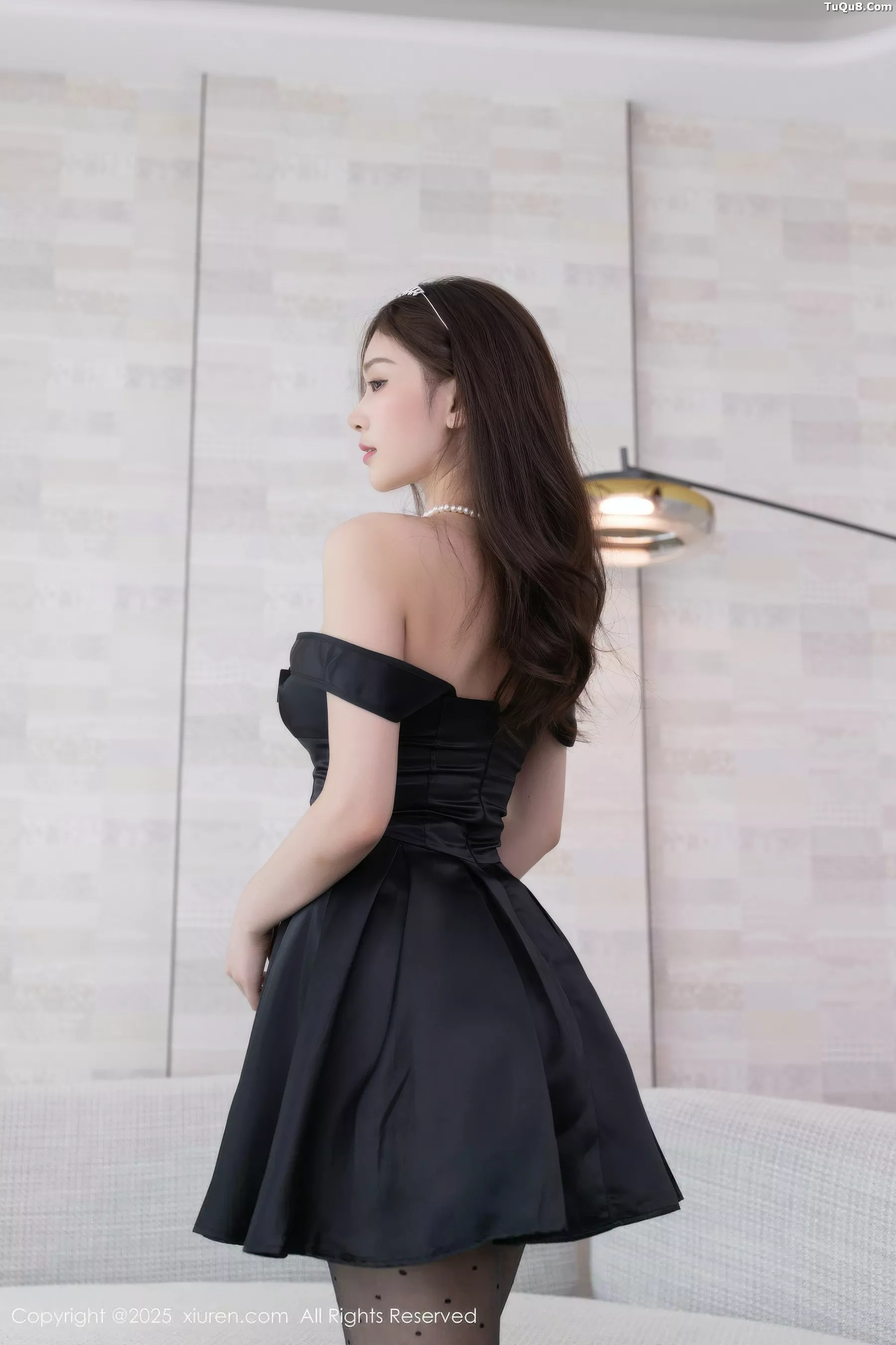 [XiuRen秀人网]第10878期刘婷婷写真 photo 1-5