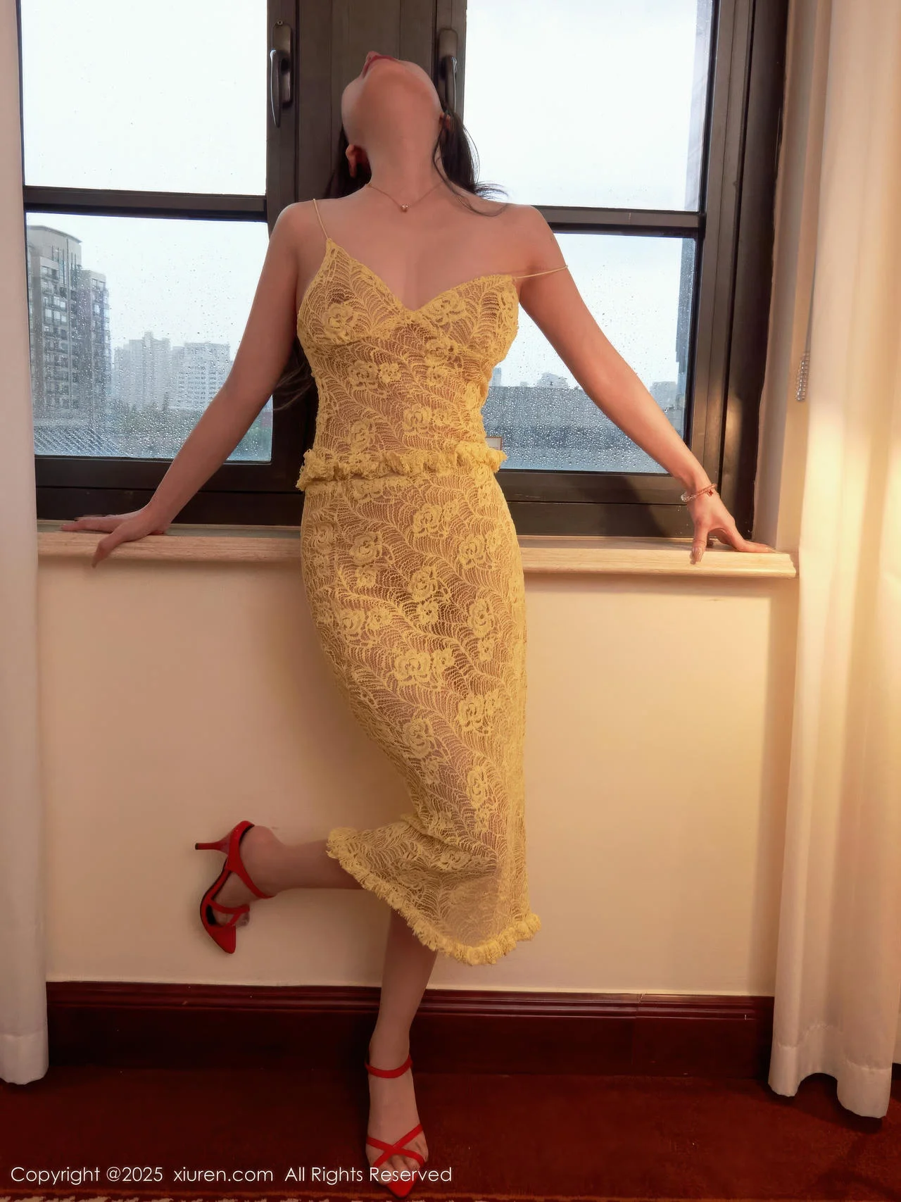 [XiuRen秀人网]第10879期尹甜甜写真 photo 2-9