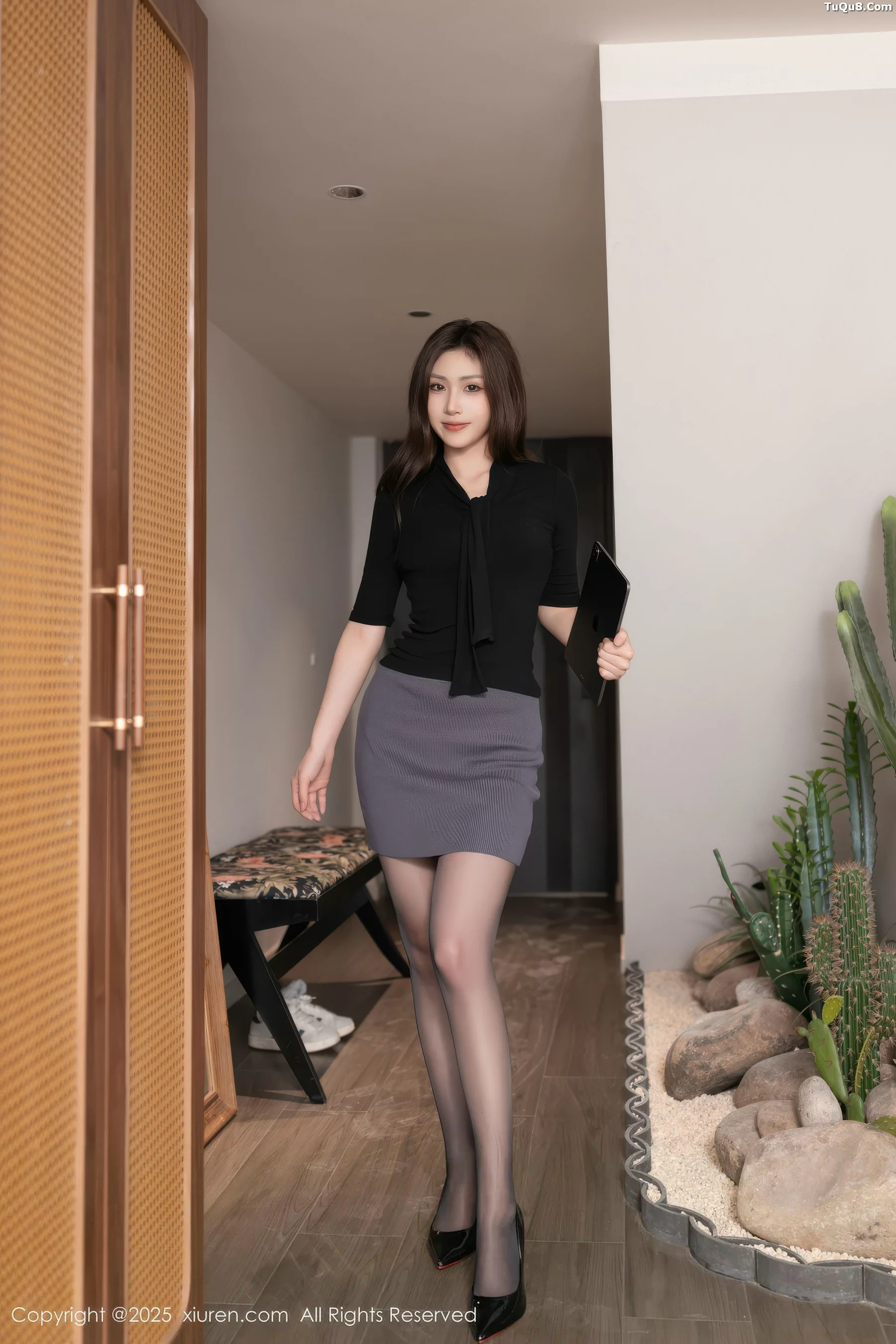 [XiuRen秀人网]第10930期刘婷婷写真 photo 1-4