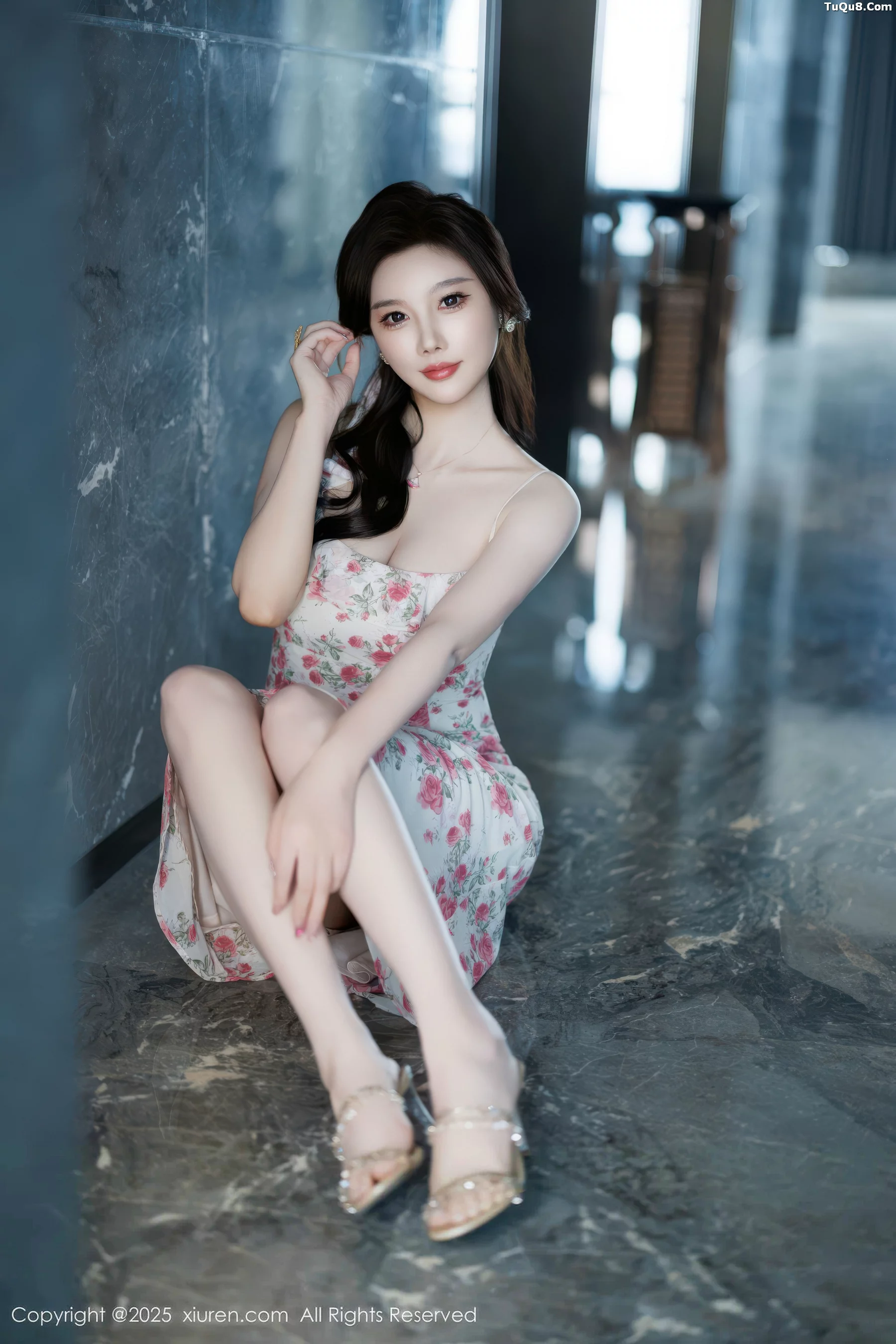 [XiuRen秀人网]第10977期CHENCHEN写真 photo 1-4