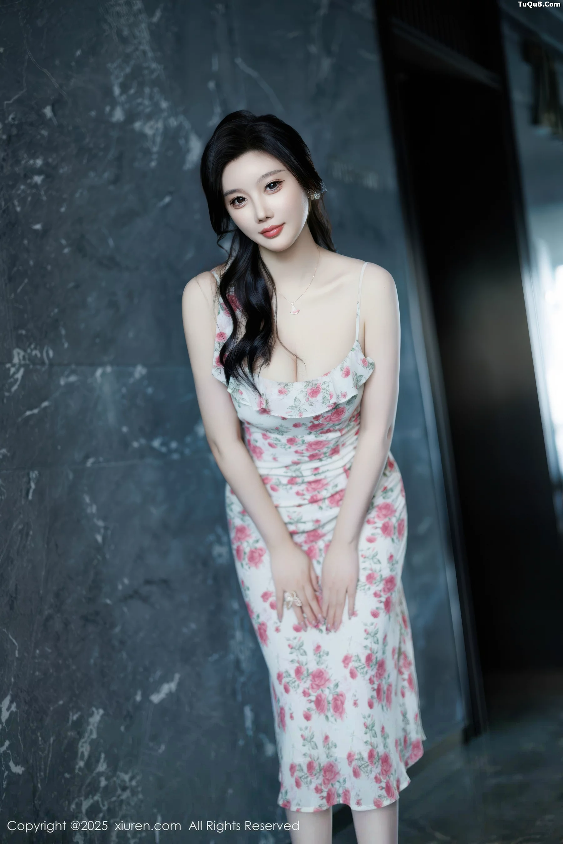 [XiuRen秀人网]第10977期CHENCHEN写真 photo 1-1