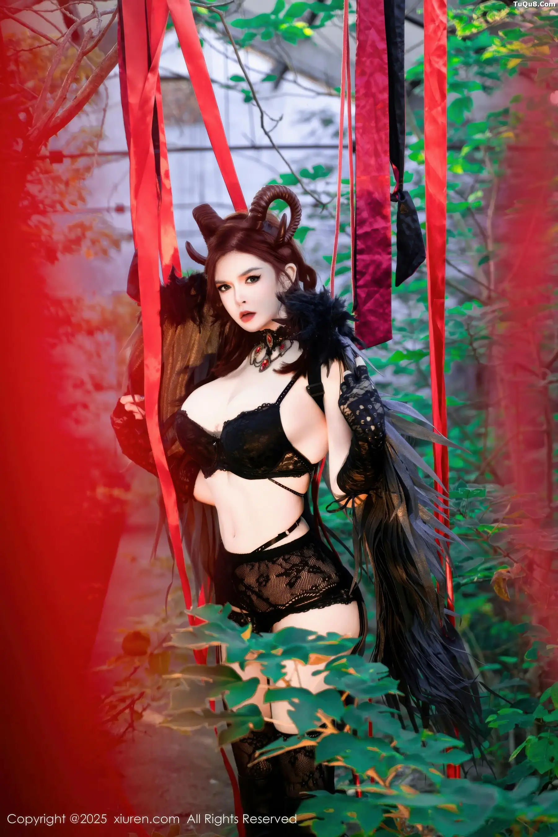 [XiuRen秀人网]第10994期伊丽莎有点白写真 photo 3-19