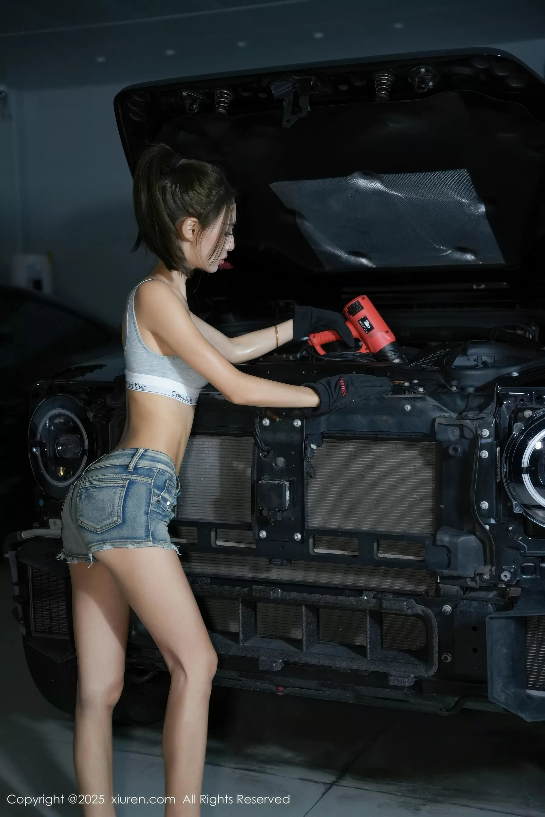 [XiuRen秀人网]第10894期Lingyu69写真 photo 1-4