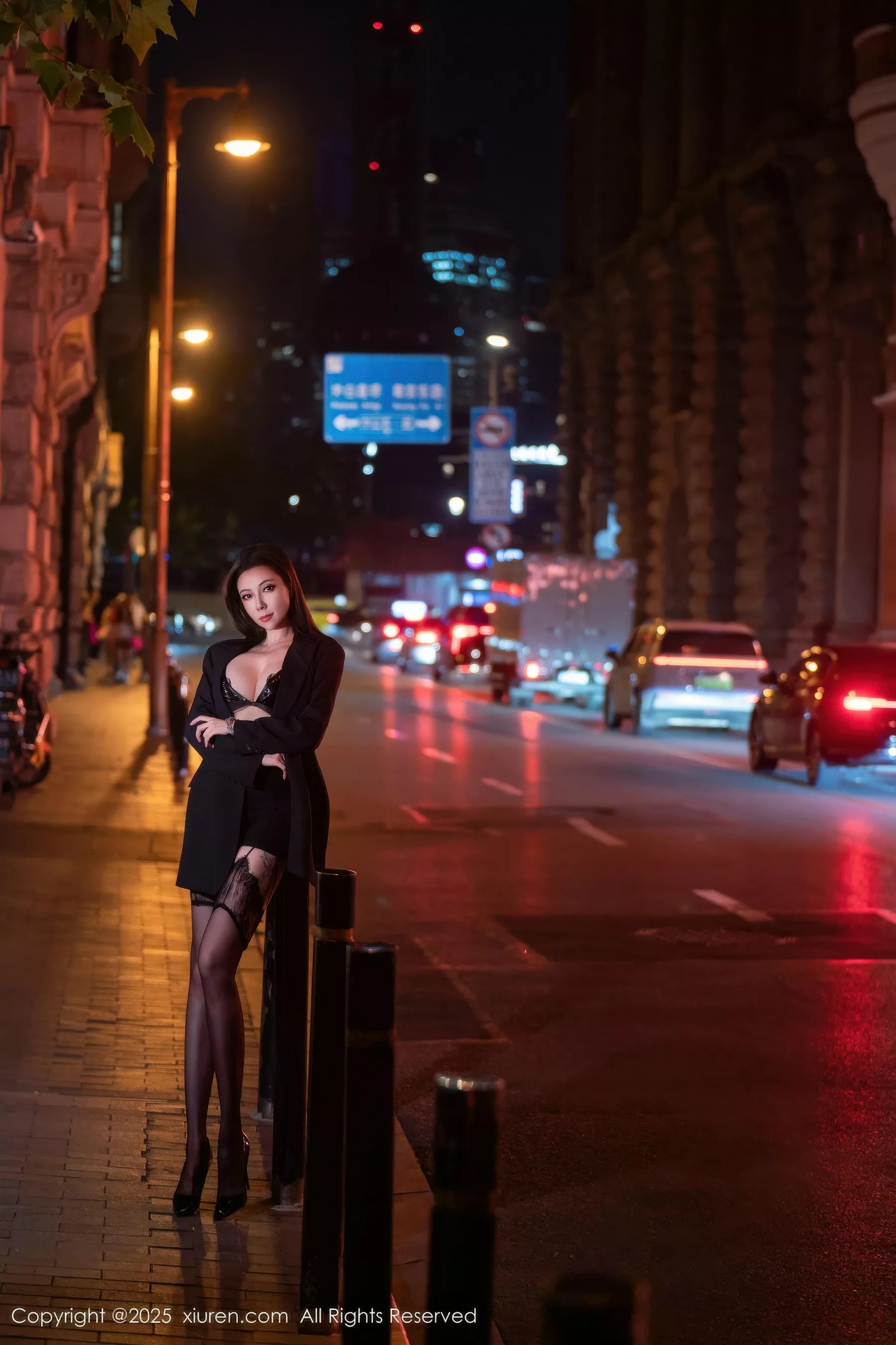 [XiuRen秀人网]第10899期果儿写真 photo 1-11