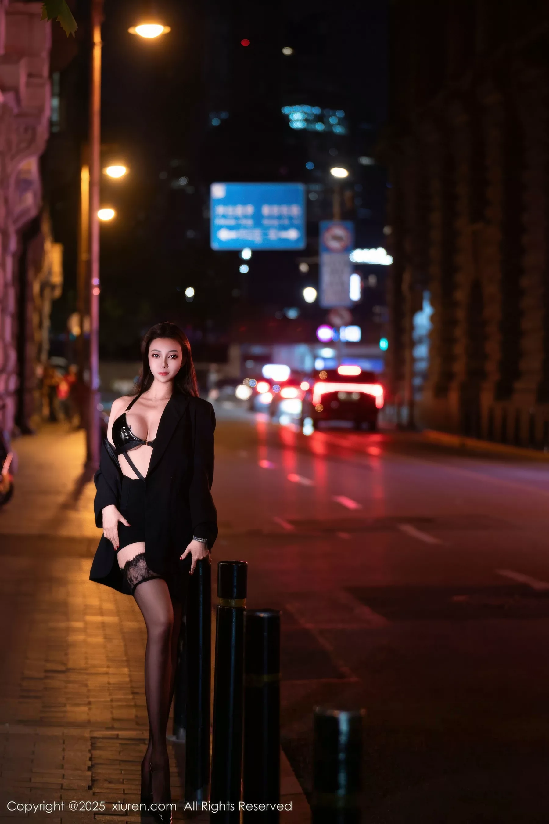 [XiuRen秀人网]第10899期果儿写真 photo 1-9