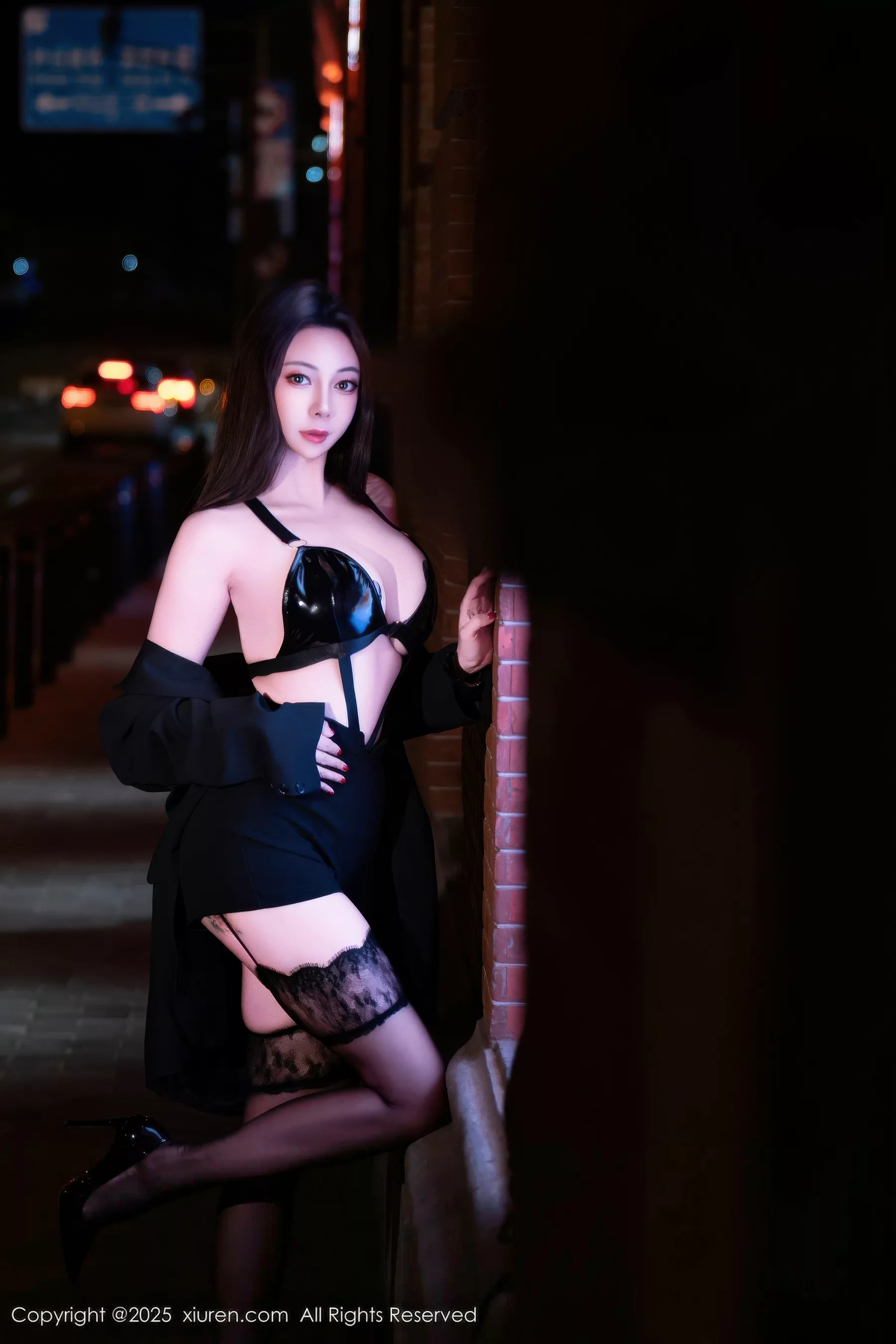 [XiuRen秀人网]第10899期果儿写真 photo 1-16