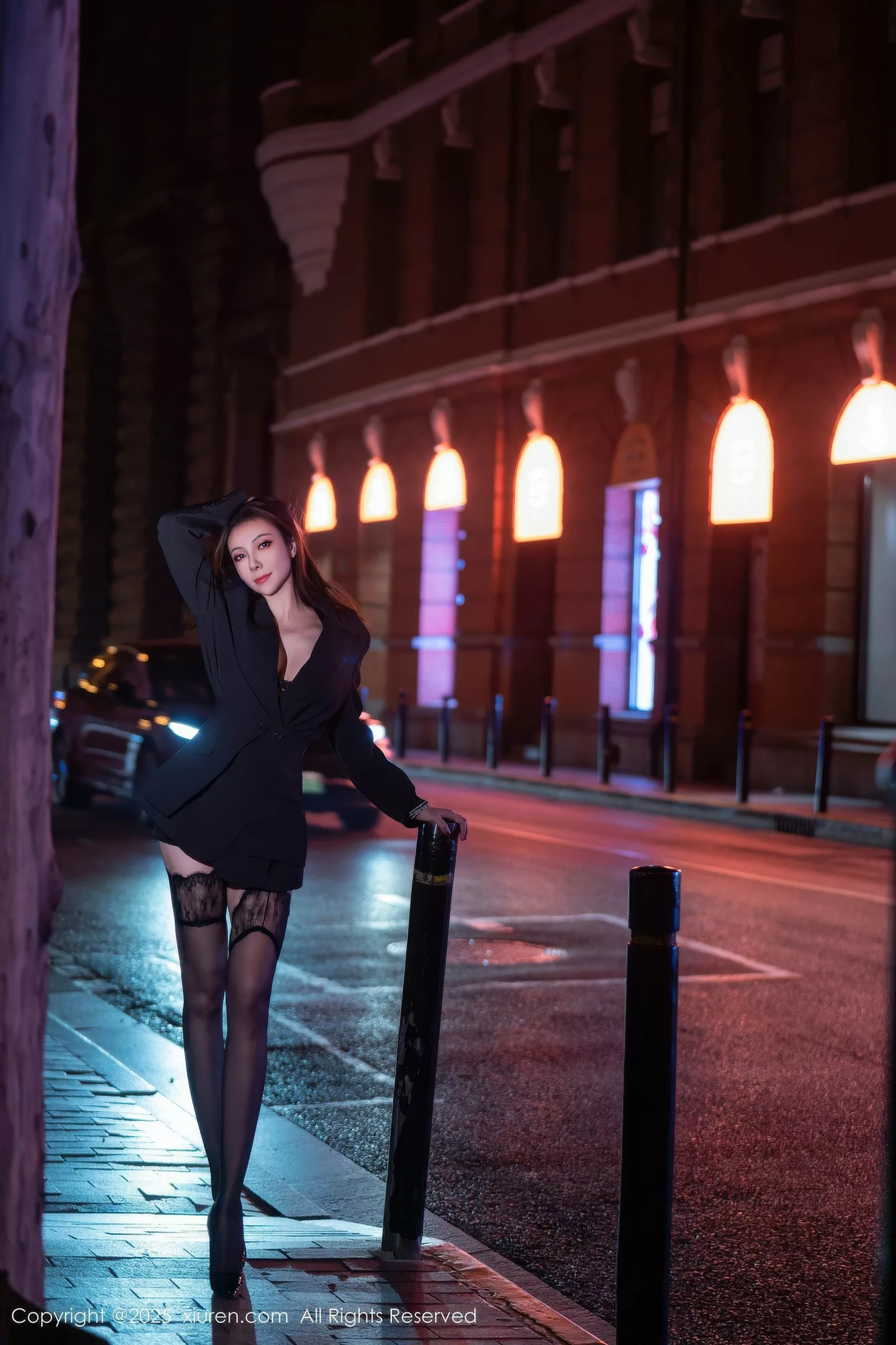 [XiuRen秀人网]第10899期果儿写真 photo 1-2