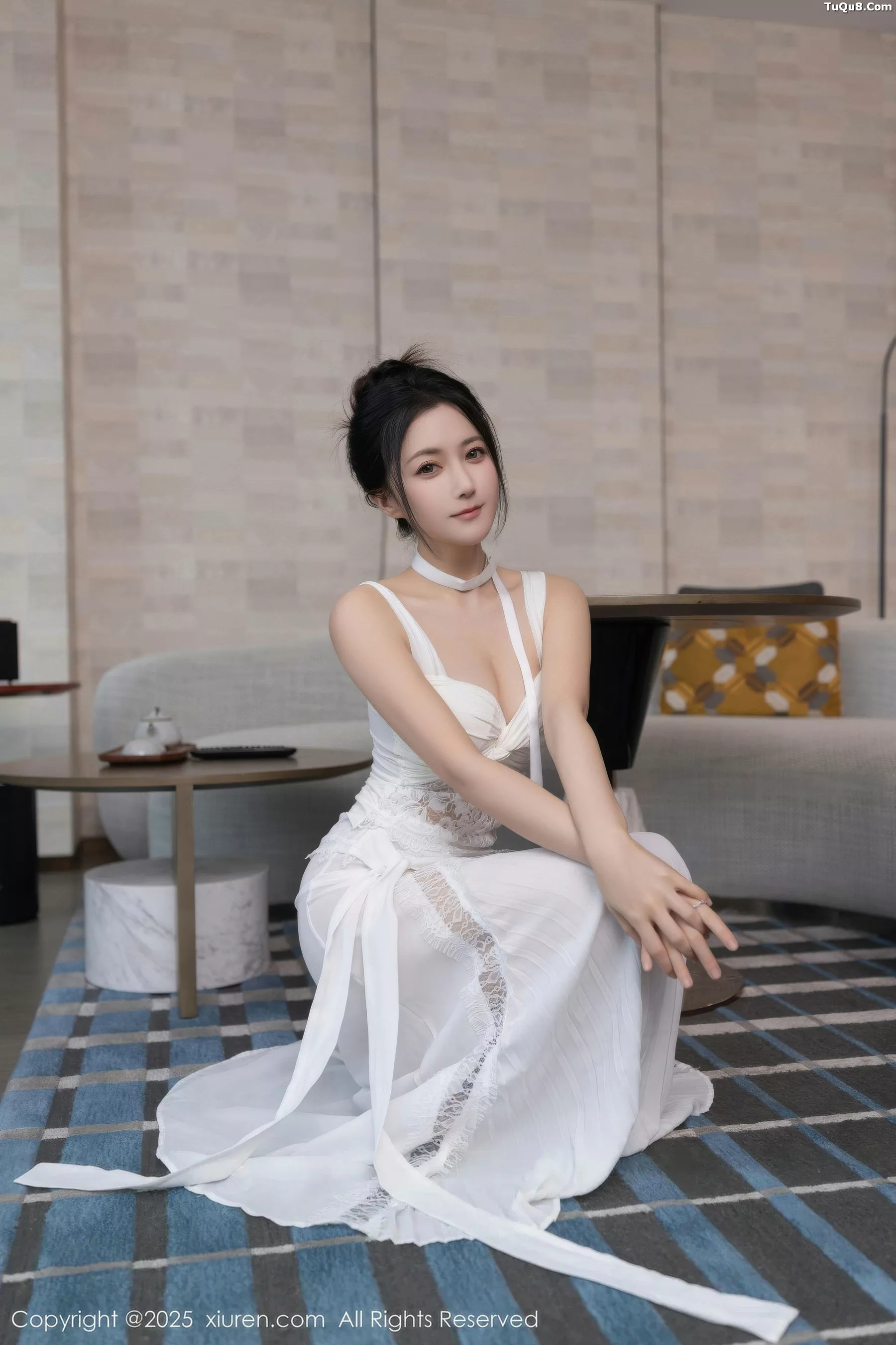 [XiuRen秀人网]第10911期鱼子酱写真 photo 1-5