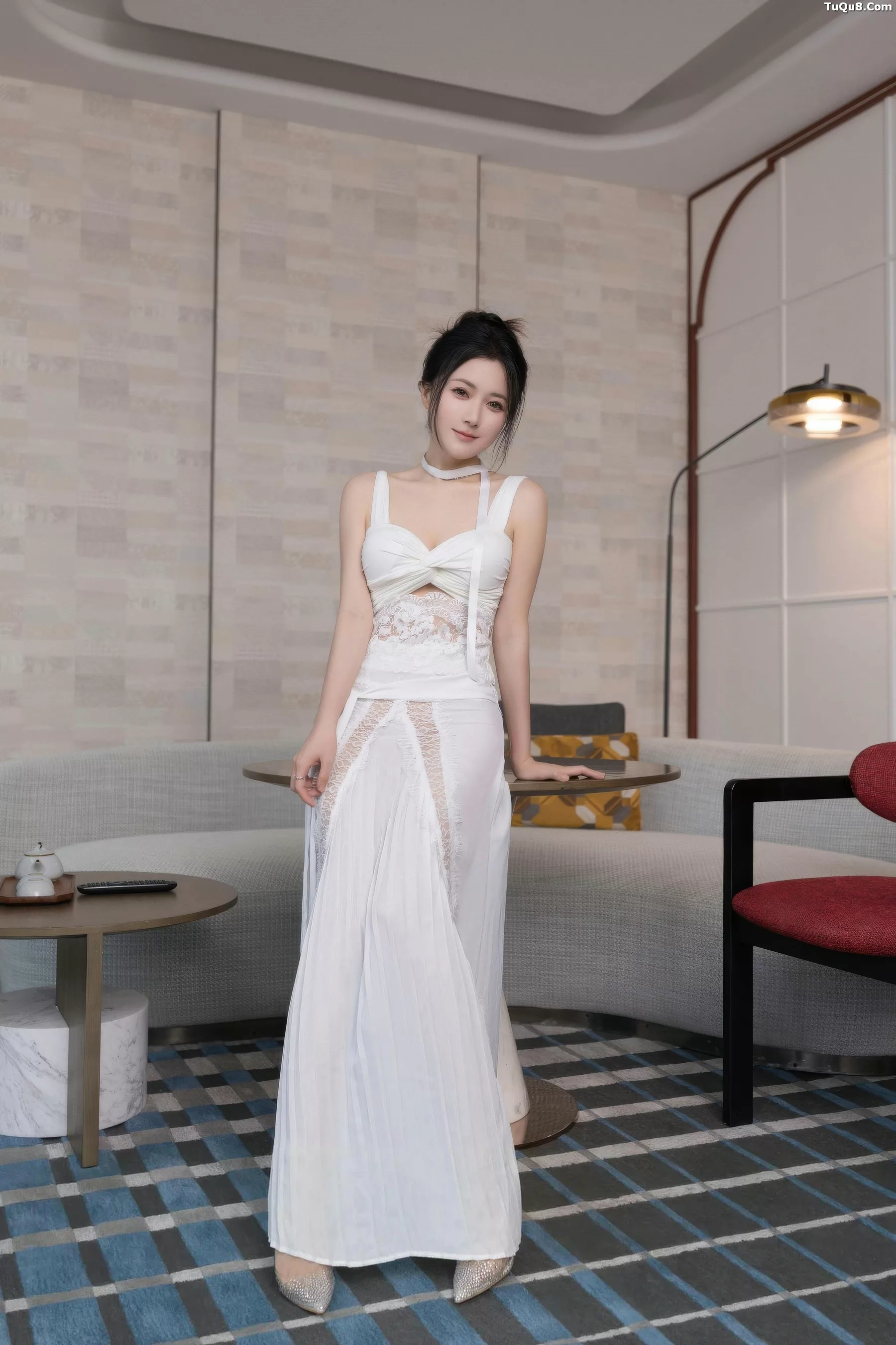 [XiuRen秀人网]第10911期鱼子酱写真 photo 1-1