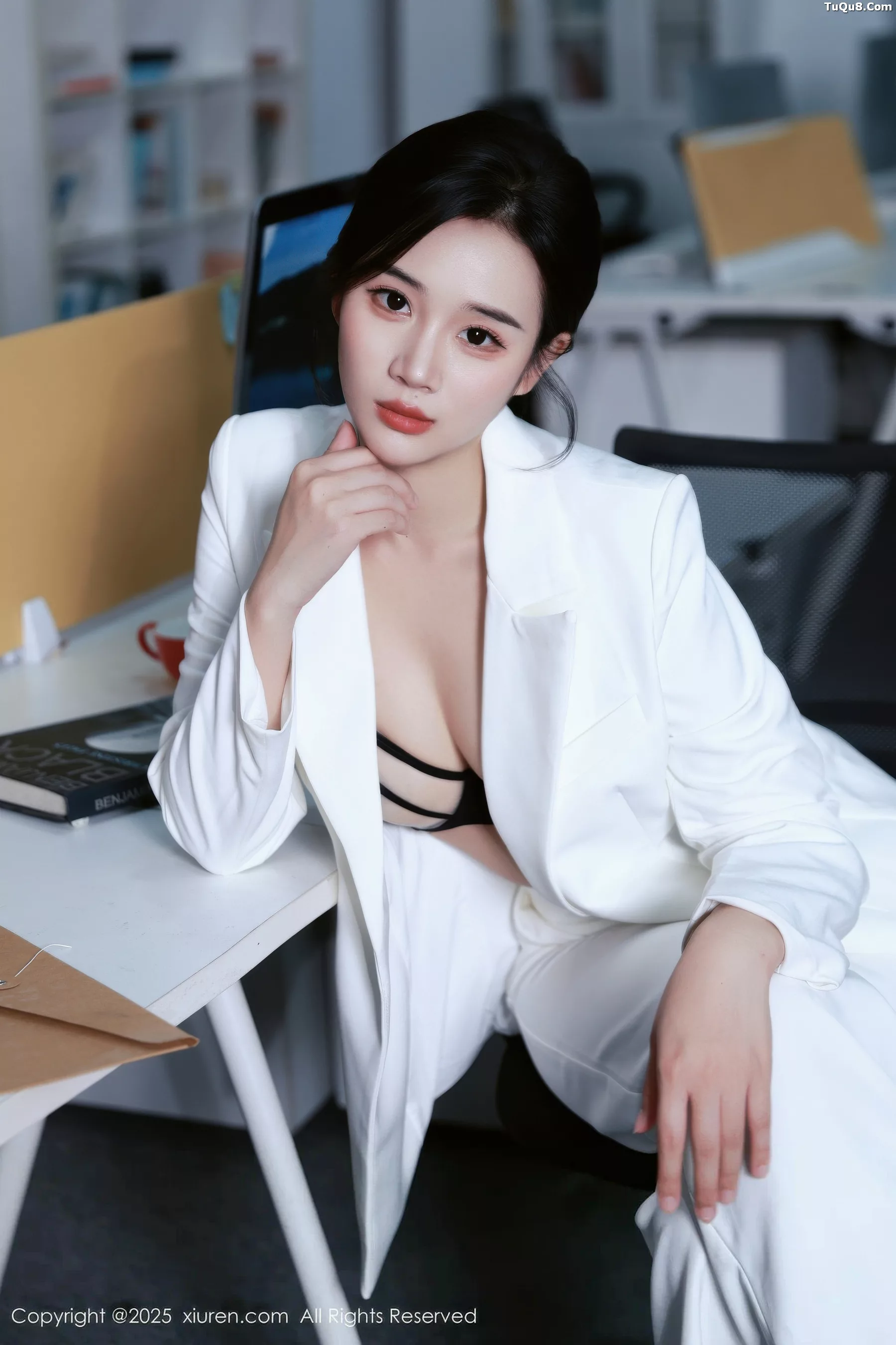 [XiuRen秀人网]第10908期南乔写真 photo 1-10