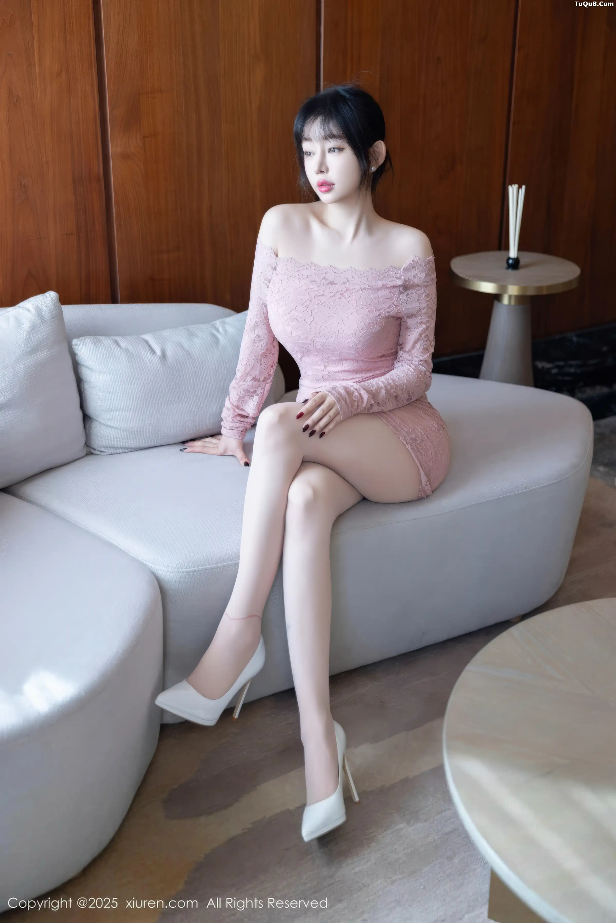 [XiuRen秀人网]第11043期王羽纯写真 photo 1-12