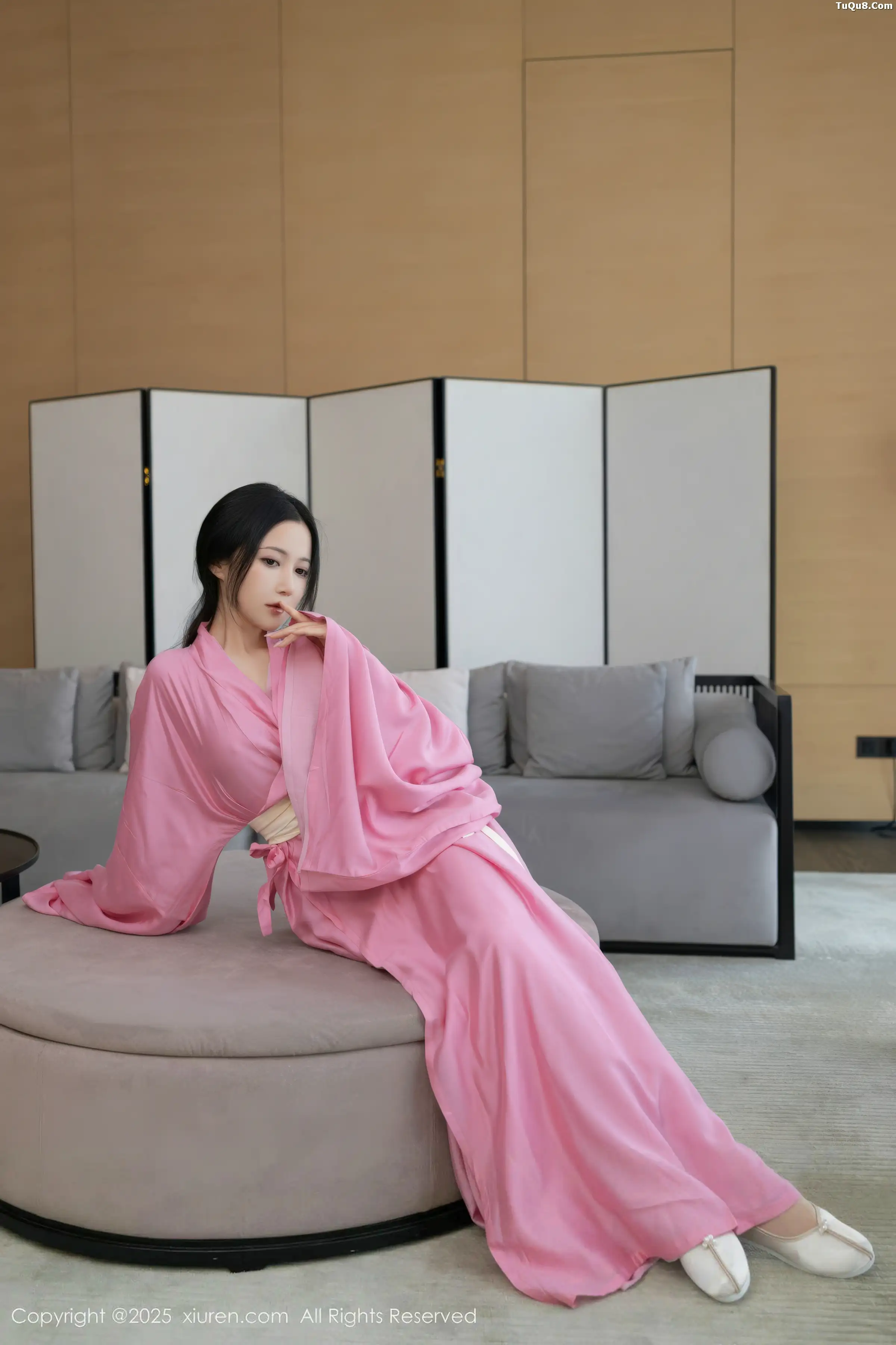 [XiuRen秀人网]第11049期鱼子酱写真 photo 1-2