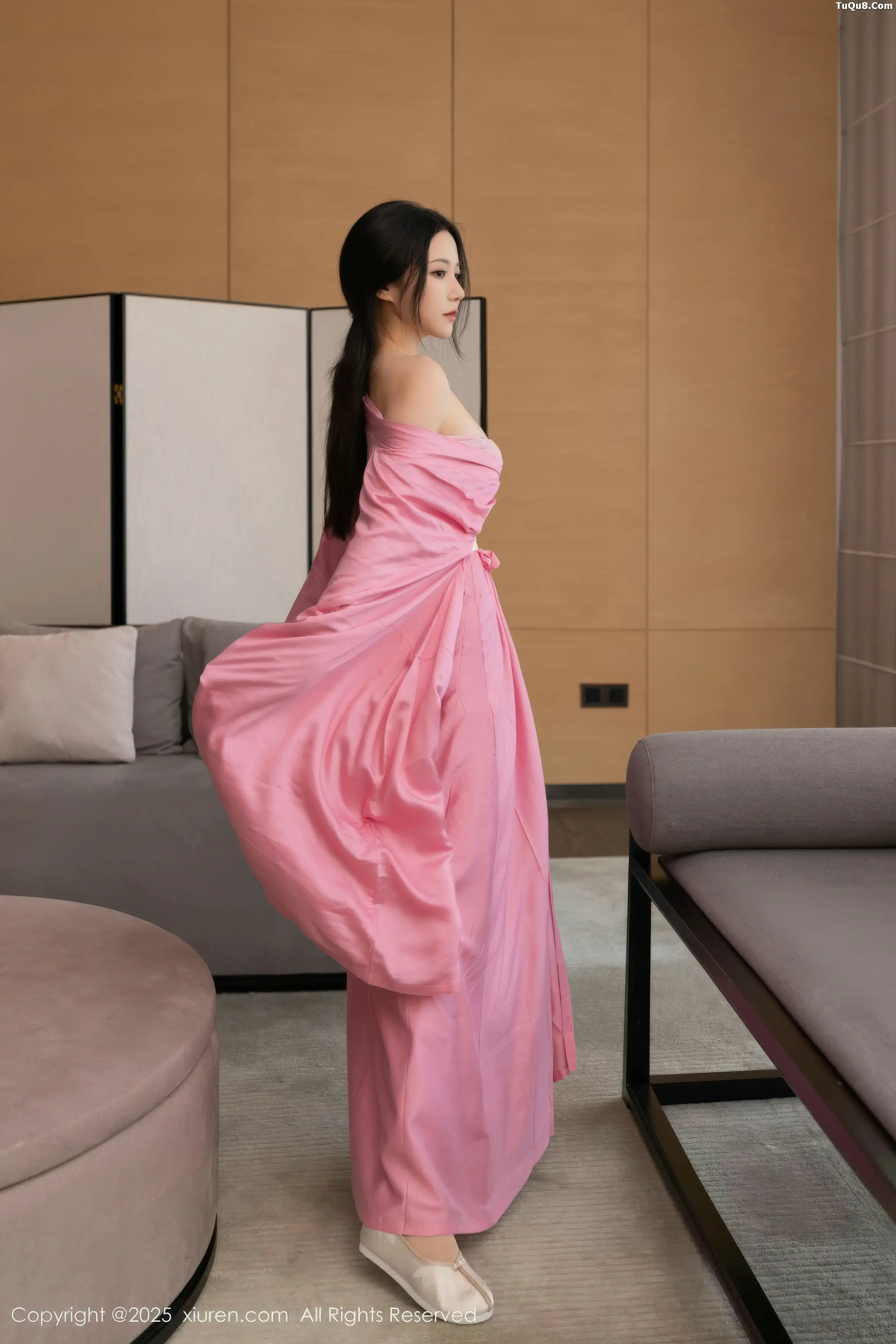 [XiuRen秀人网]第11049期鱼子酱写真 photo 3-14