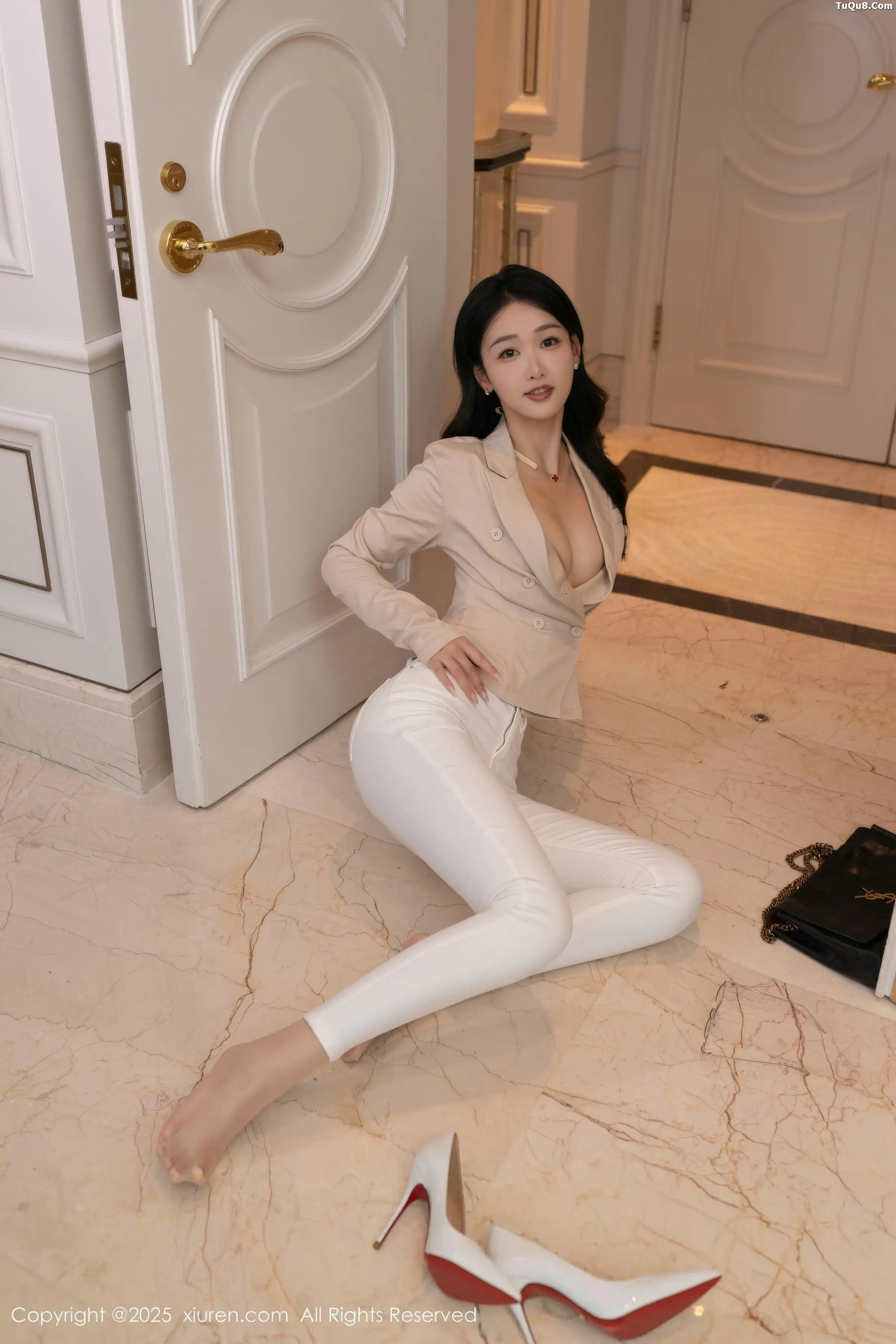 [XiuRen秀人网]第11053期唐安琪写真 photo 1-10