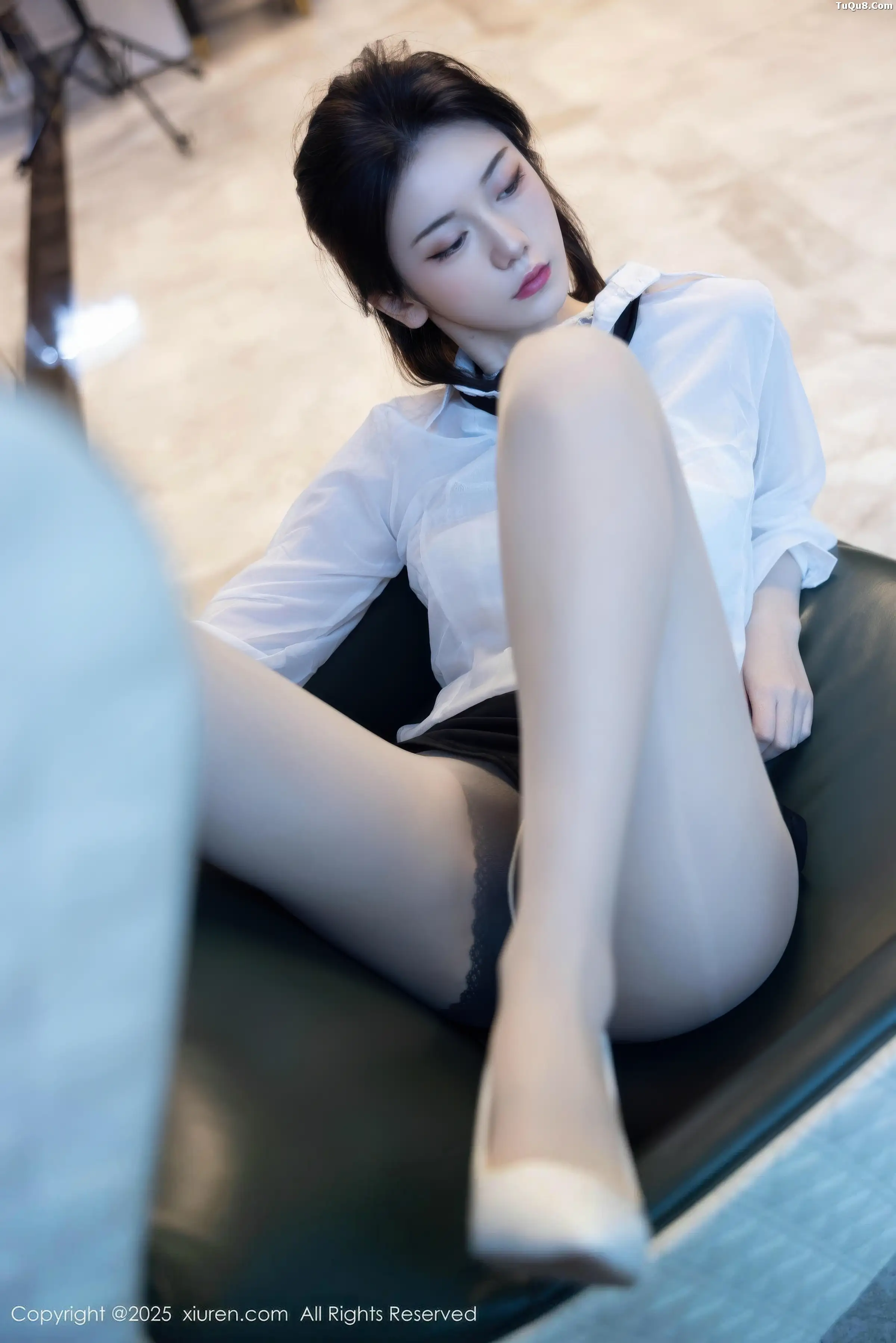 [XiuRen秀人网]第11077期凌七七写真 photo 3-4